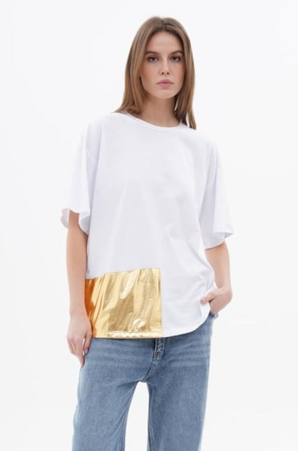 Oversize White T-shirt With Gold Design