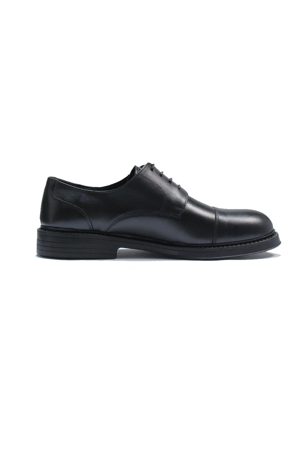 Black Leather Shoes With Rounded Toe