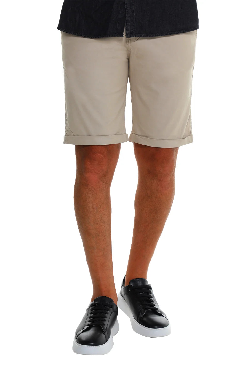 Beige Chino Short With Five Pockets Style
