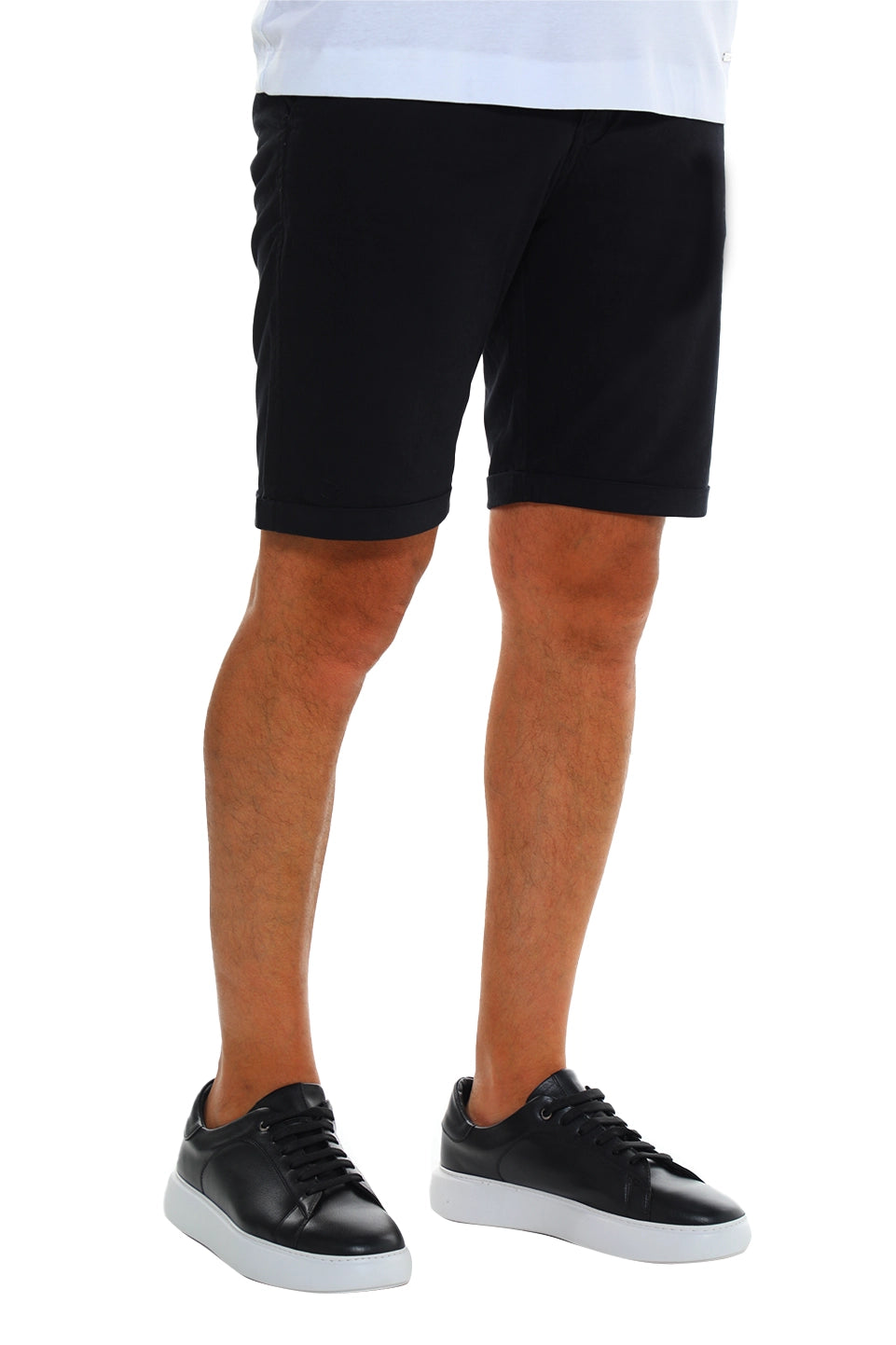 Black Chino Short With Five Pockets Style