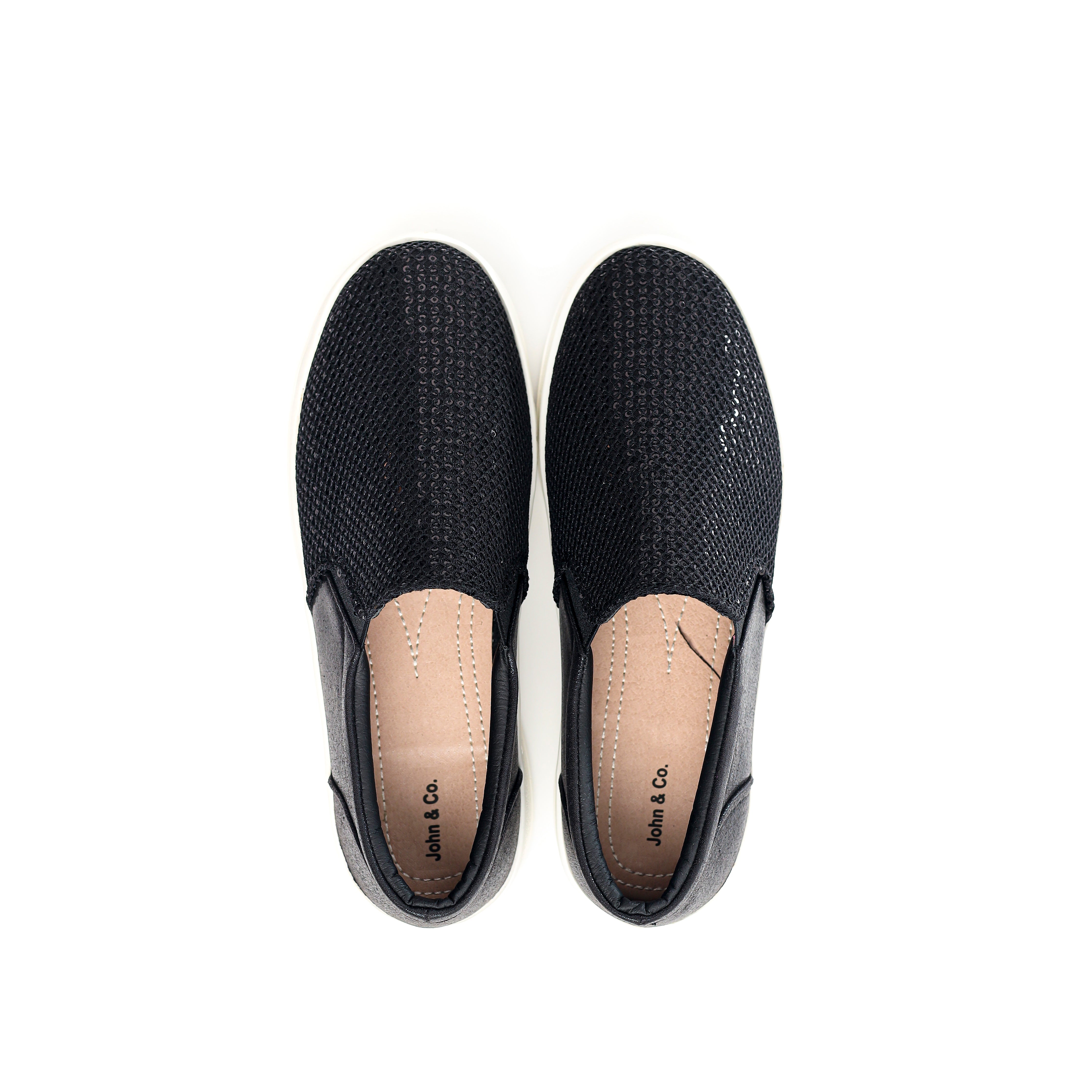 Black Canvas Sneakers Without Laces