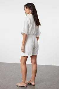 Trendyol Pleated High Waist White Linen Short