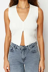 Trendyol Offwhite Knitwear Crop Blouse