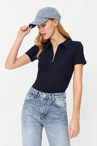 Trendyol Navy Zippered Stretchy Blouse