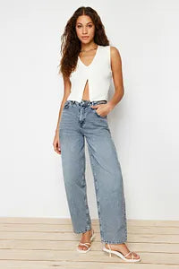 Trendyol Offwhite Knitwear Crop Blouse