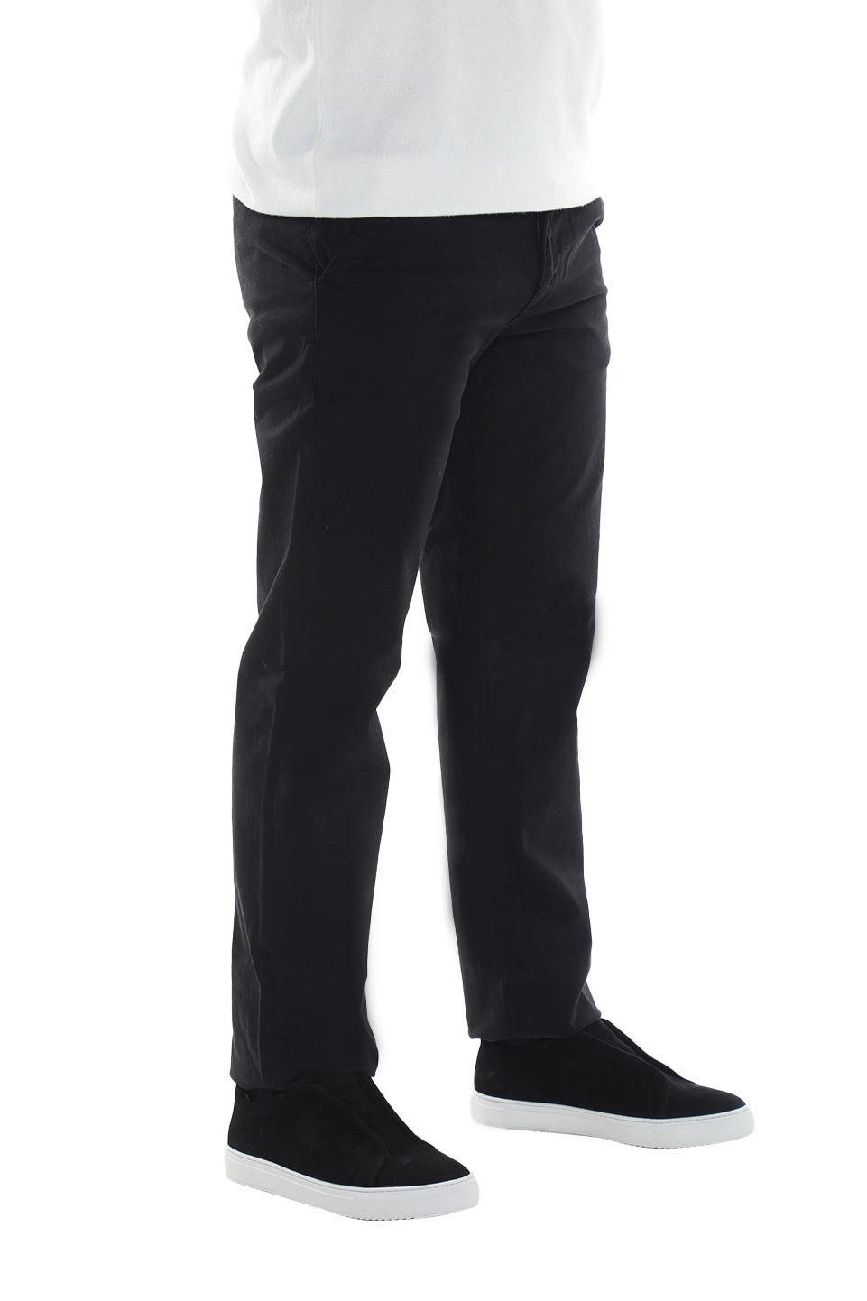 Modern Black Chino With Zipper To Close
