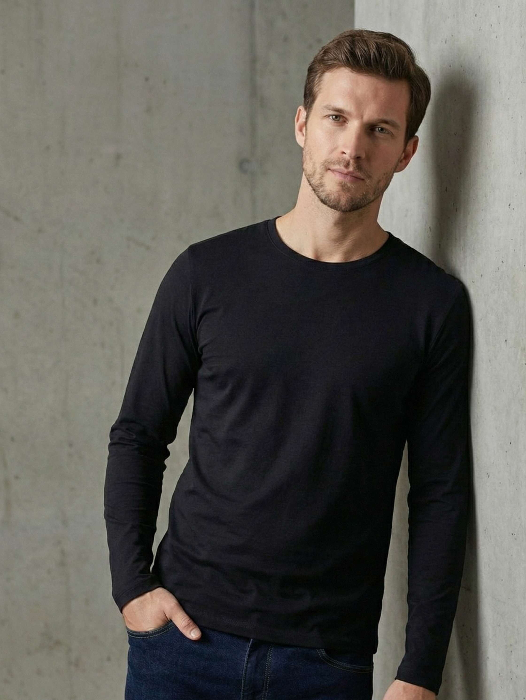 Jack Dapper Long Sleeved Black Basic R-Neck