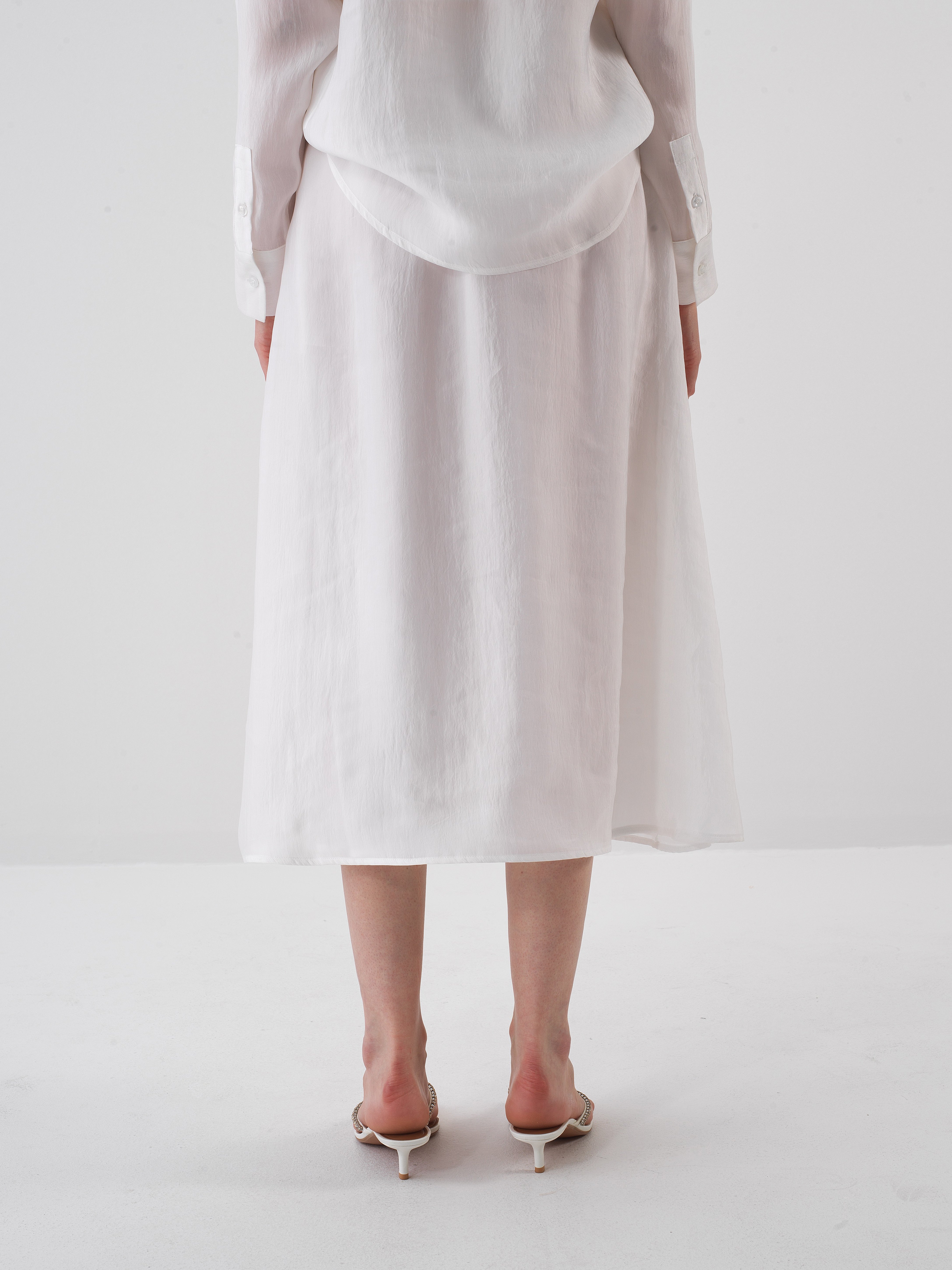 Xint Regular Fit White Skirt