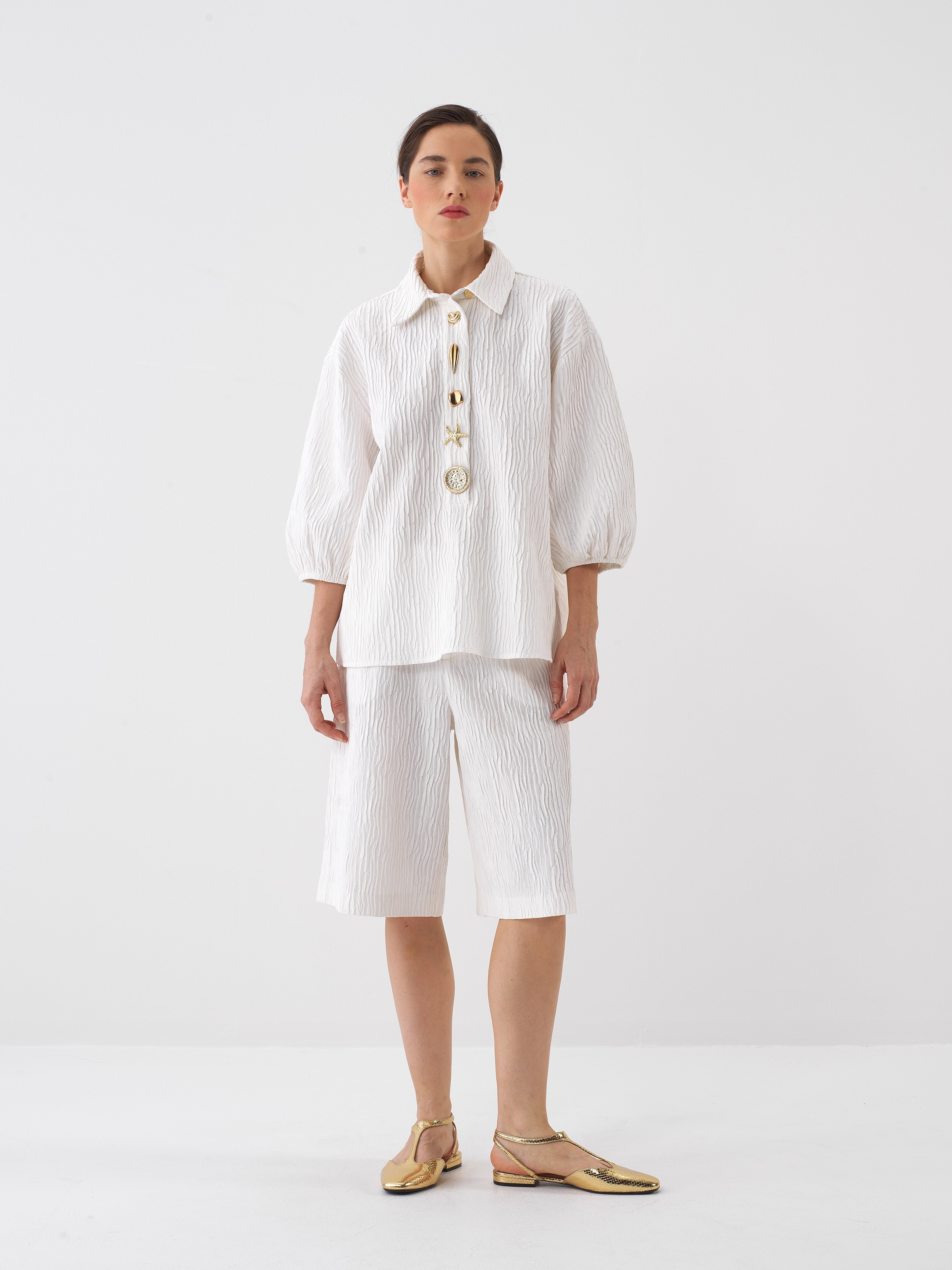 Xint Oversized Off White Cotton Short