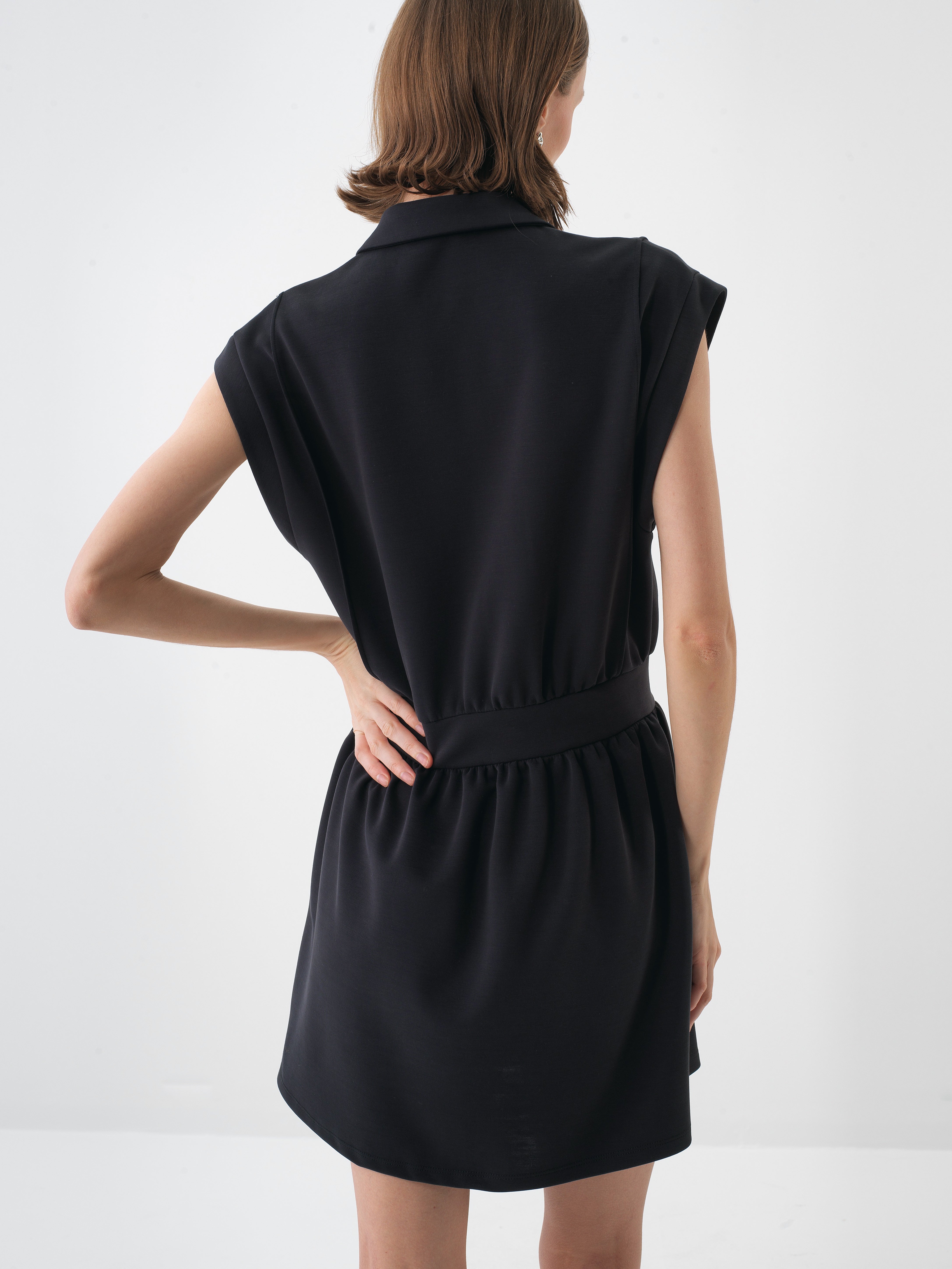 Xint Regular Fit Black Dress With Zipper