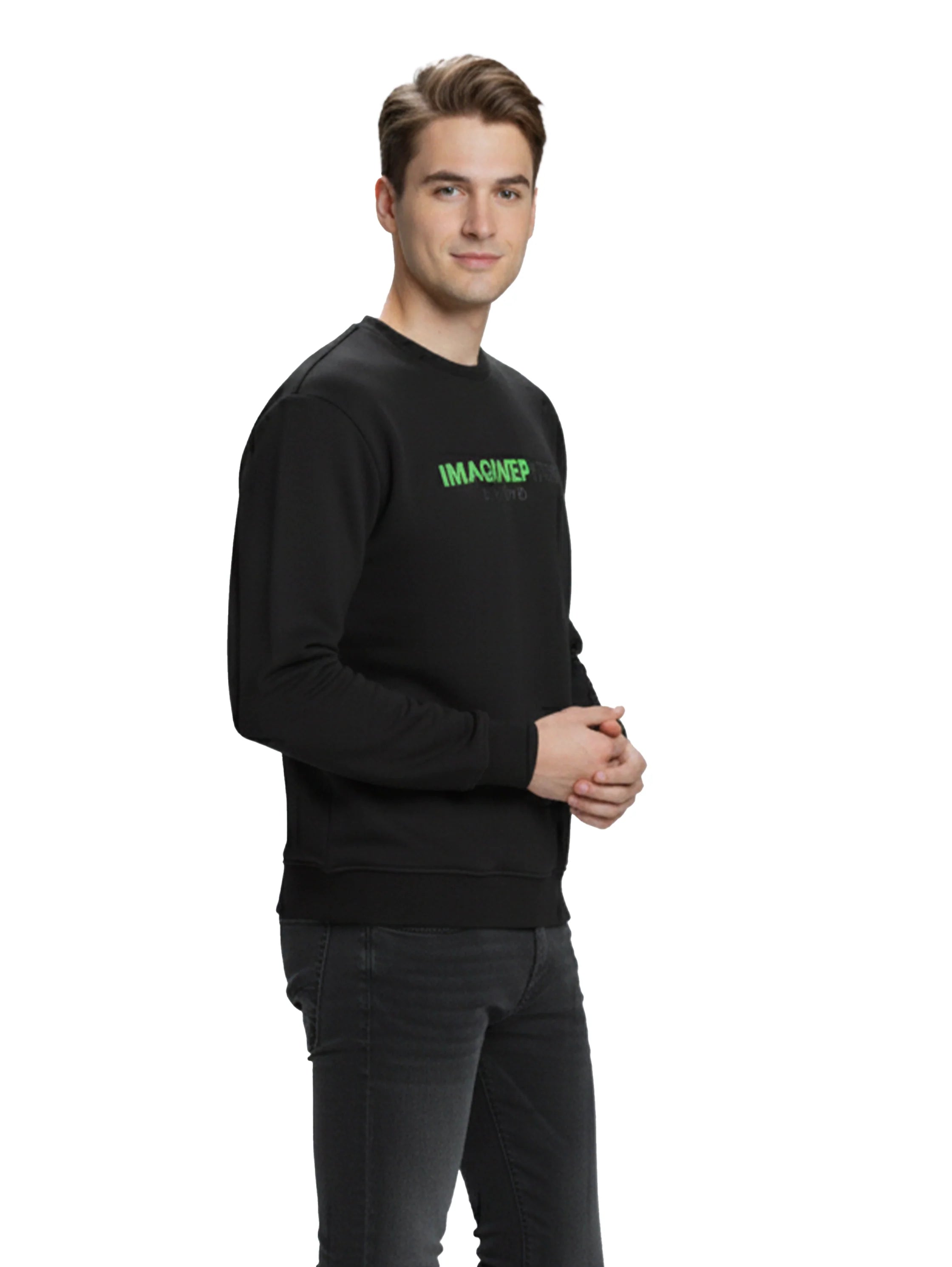 Black Round Neck Sweater With Simple Design