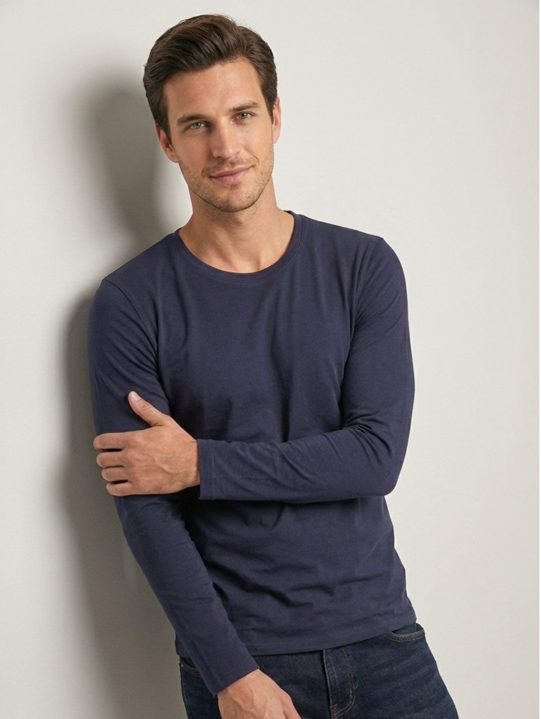 Jack Dapper Long Sleeved Navy Basic R-Neck