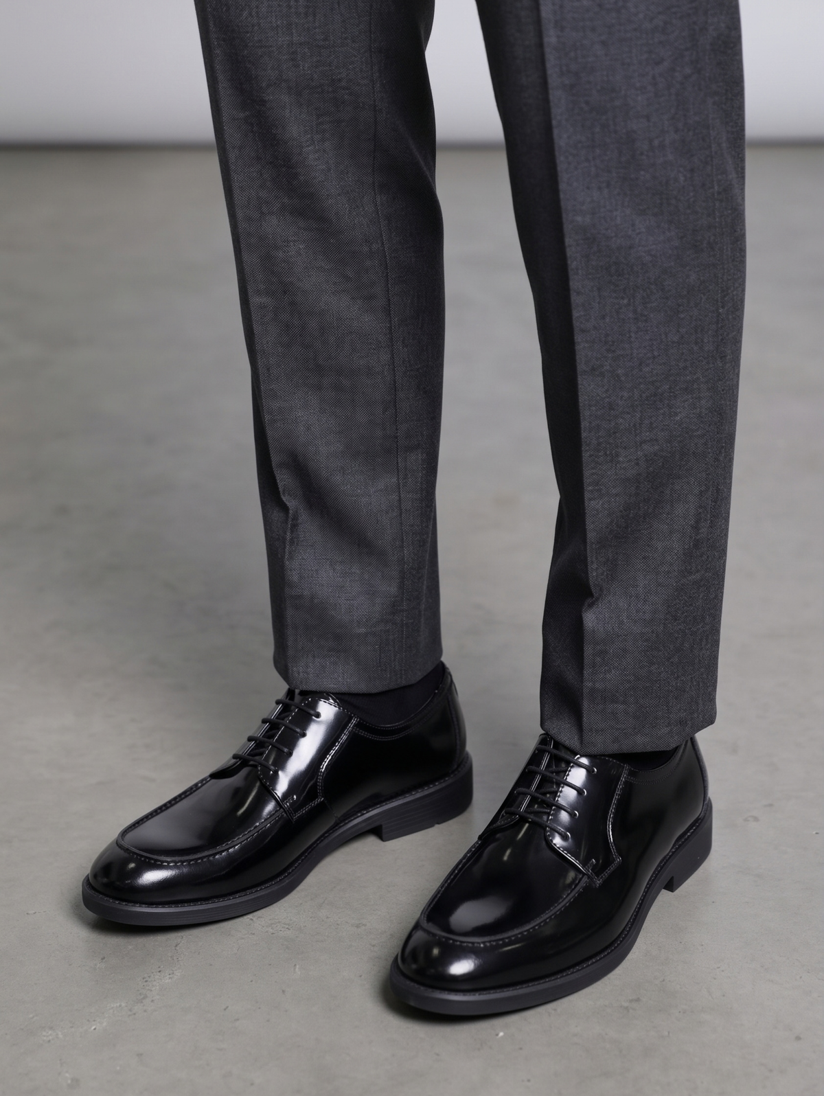 Patent Black Leather Apron-Toe Derby Dress Shoes