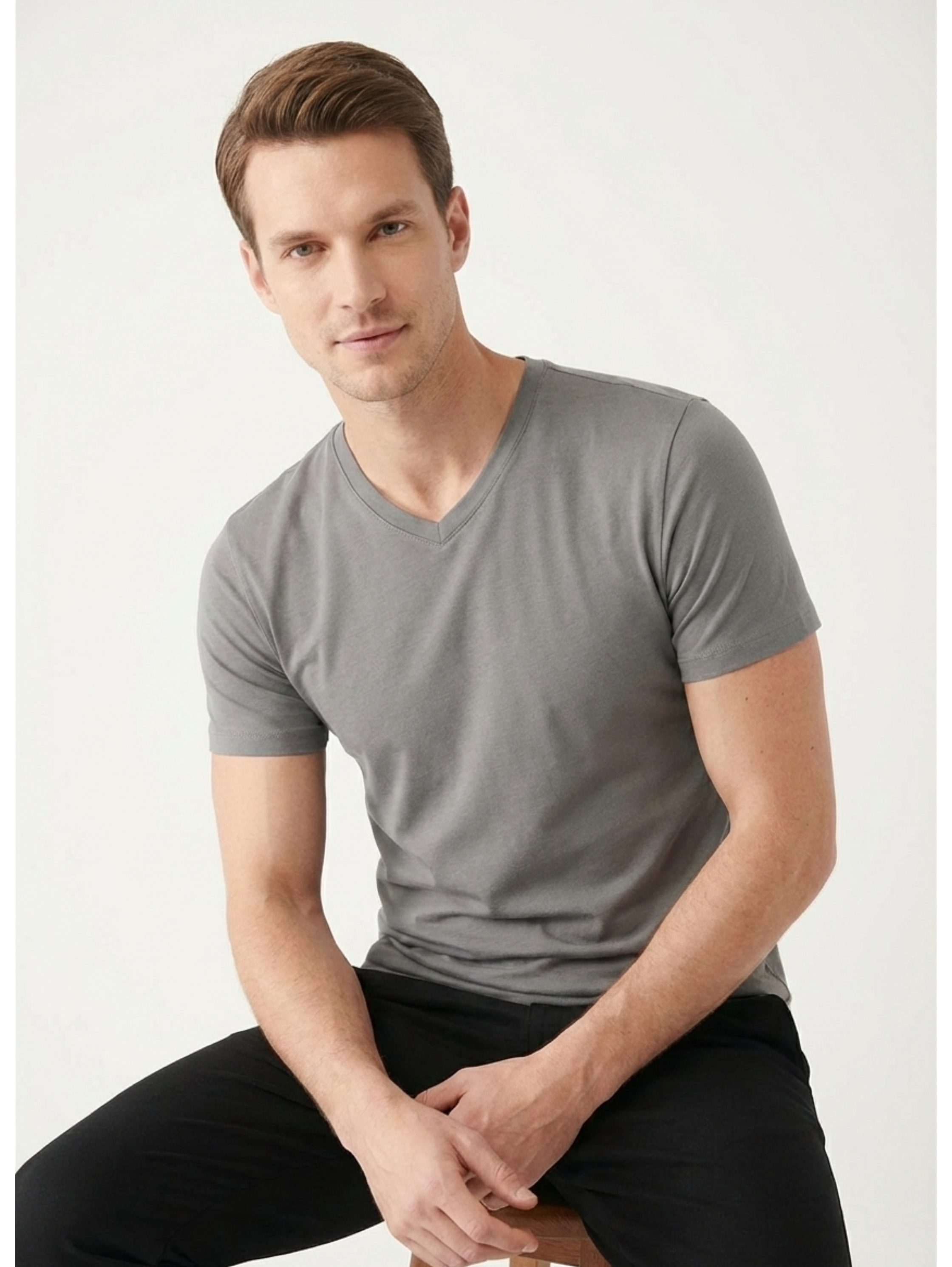 Light Grey Jack Dapper Short Sleeved Basic T-shirt With V-neck