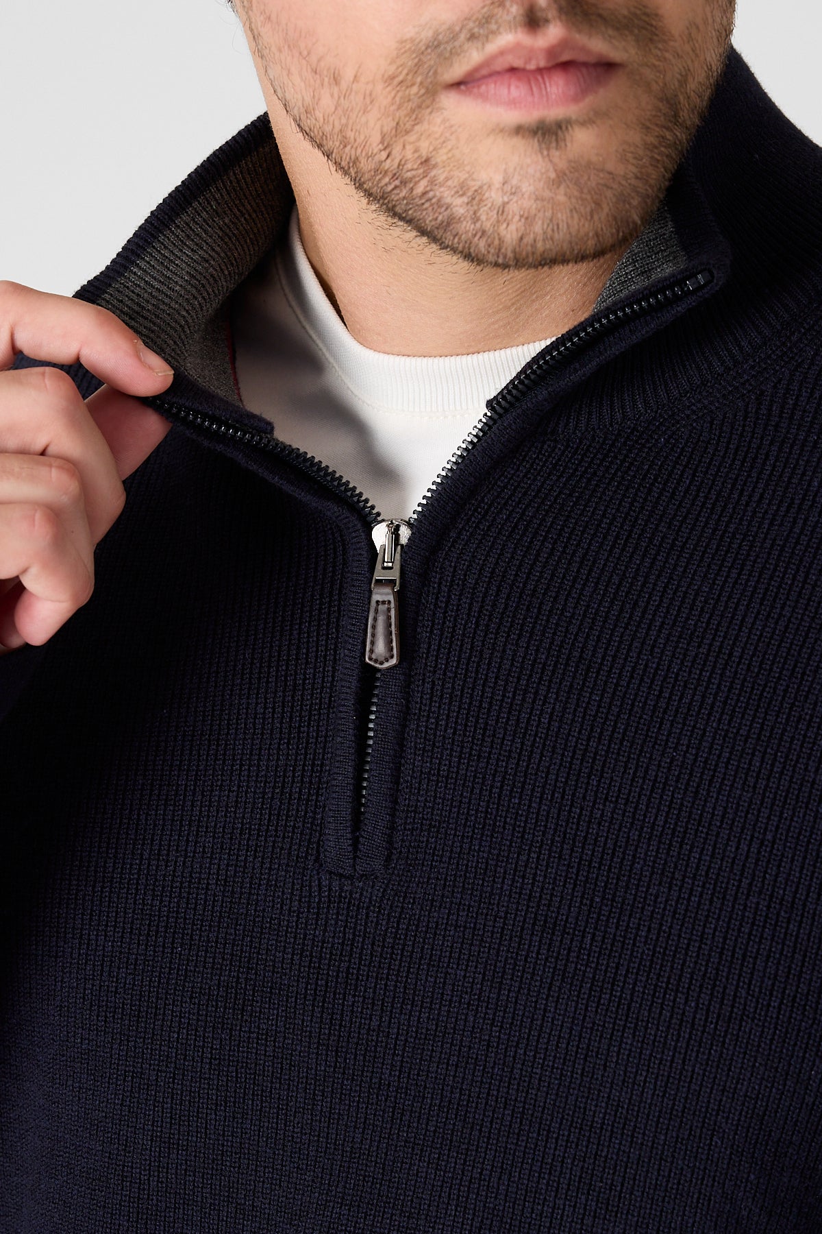 Casual Navy Quarter Zip Pullover With Contrast Collar Accent