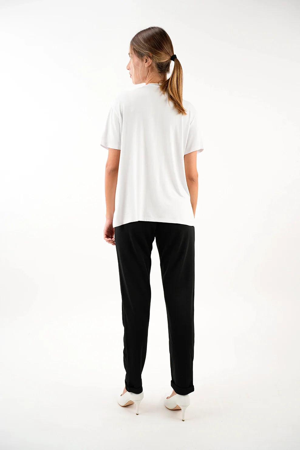Short Sleeve White T-shirt With Flower Design
