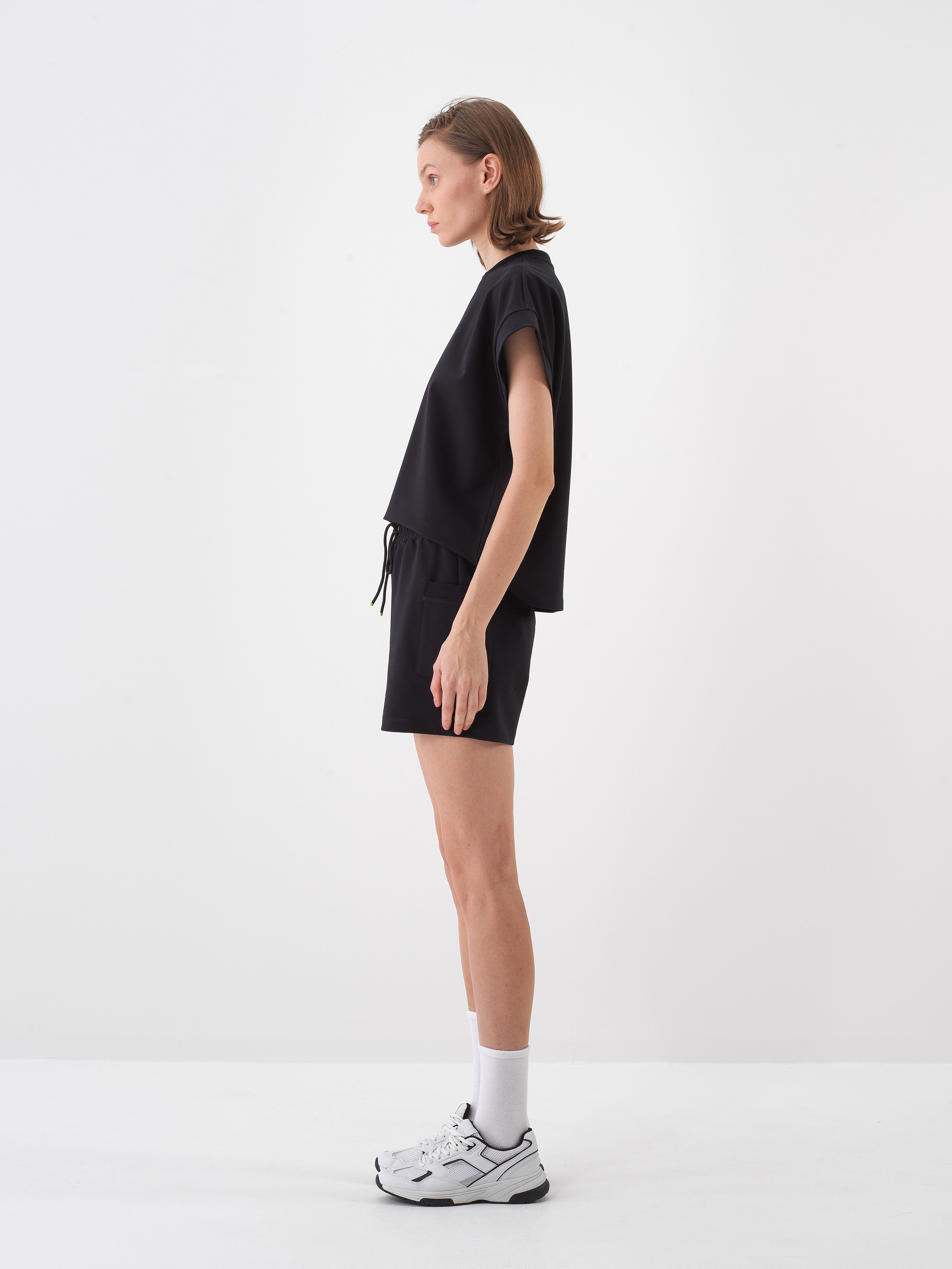 Xint Black Oversize Cotton Shorts