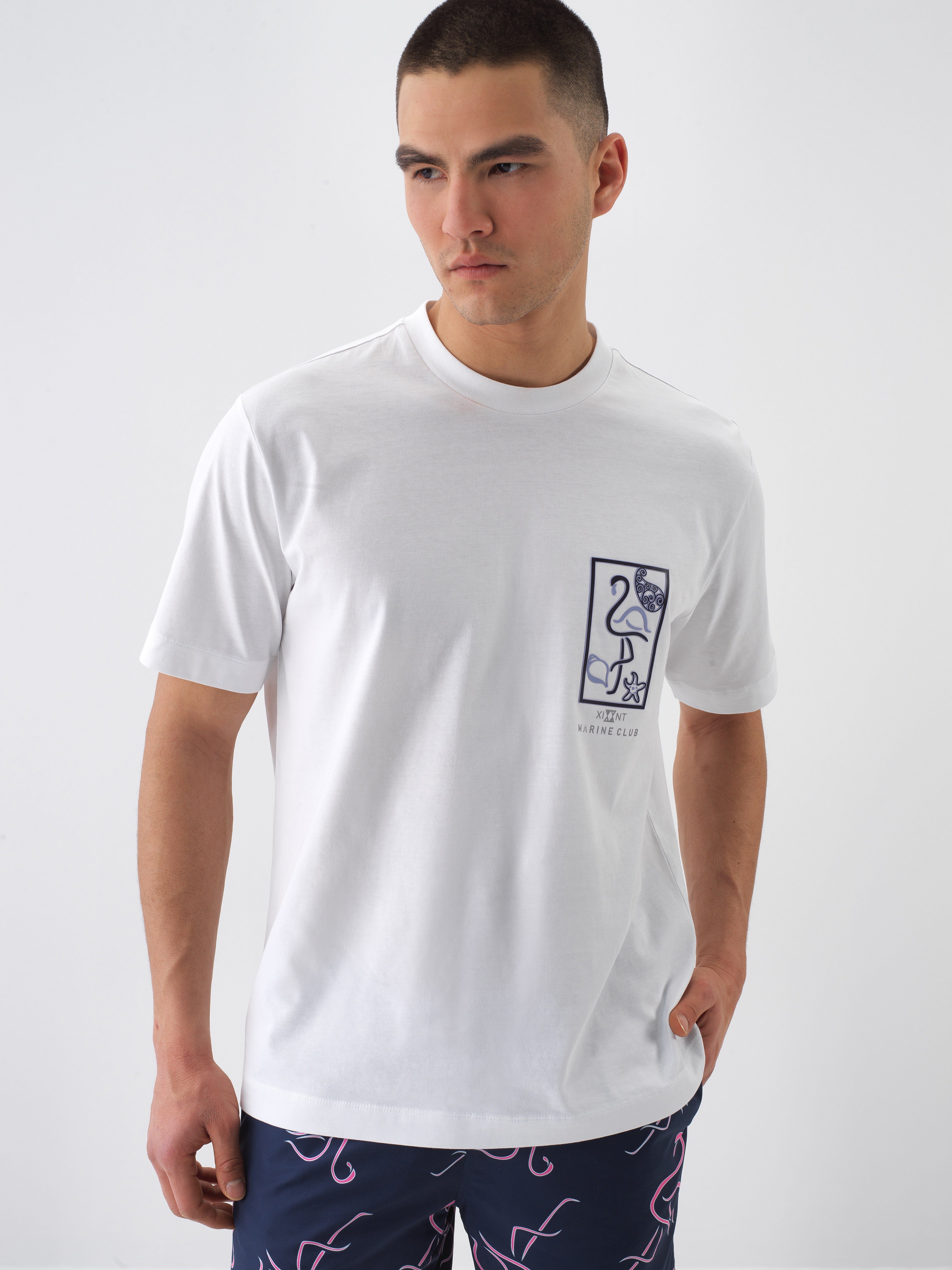 Xint Short Sleeve White T-shirt With Simple Logo