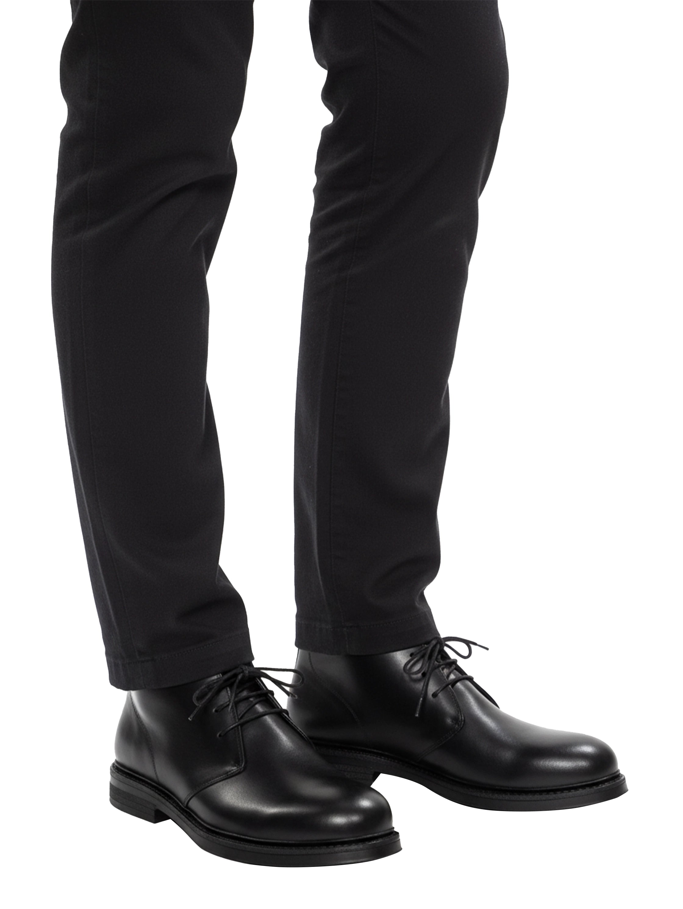 Black Stylish Boot With Laces