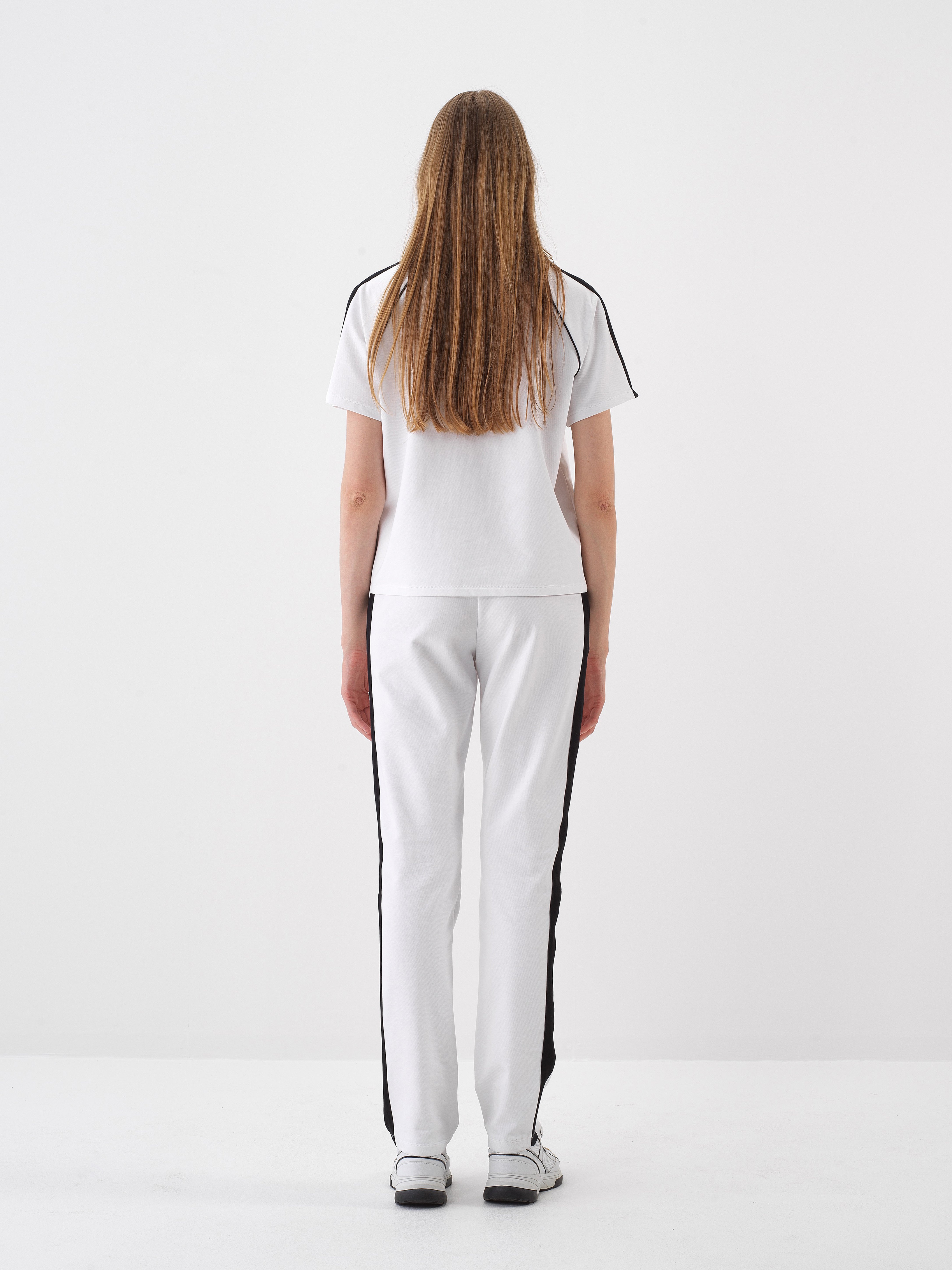 Xint White Regular Fit Cotton T-Shirt With Logo
