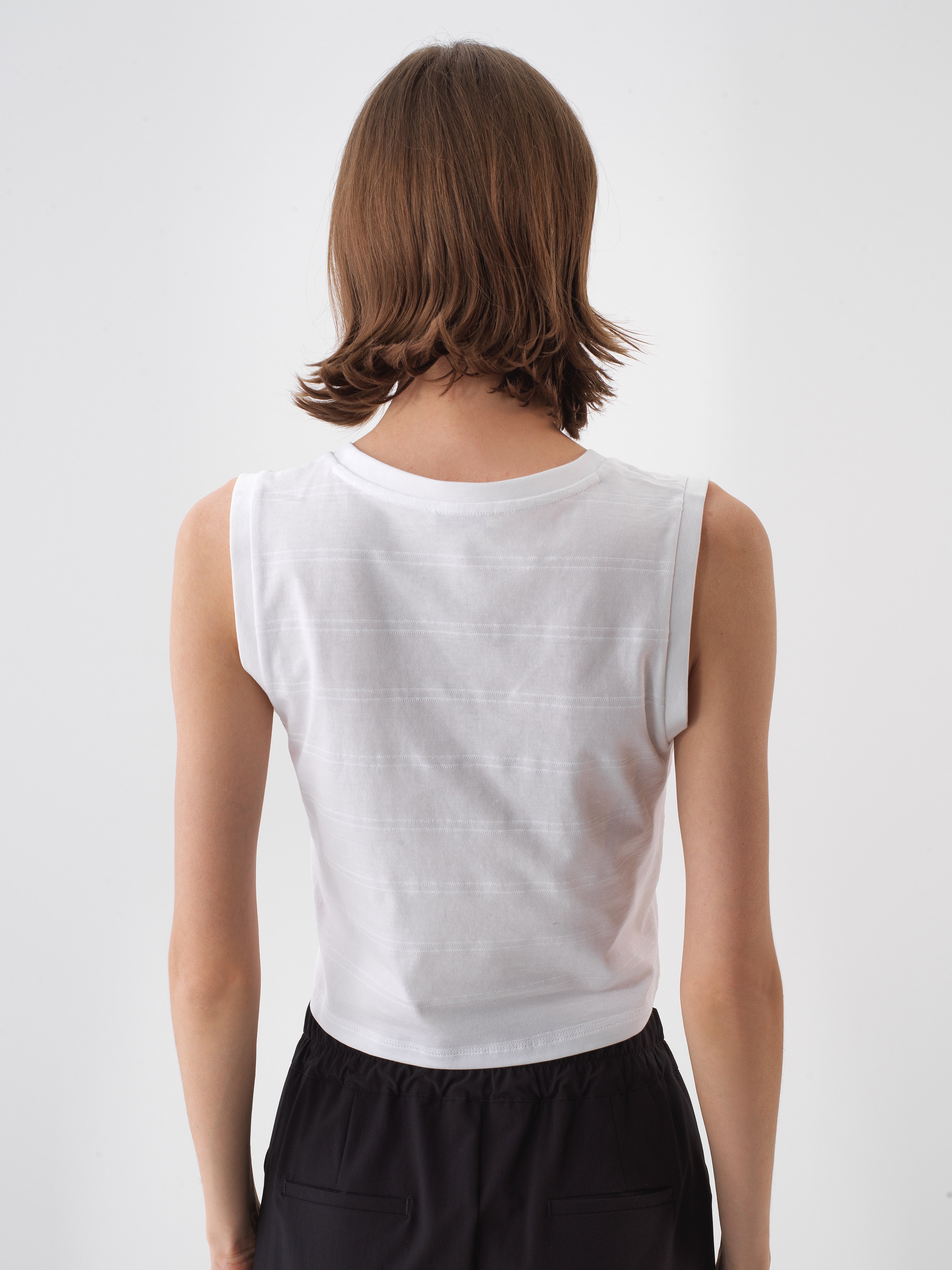 Xint White Slim Fit Cotton Basic Top