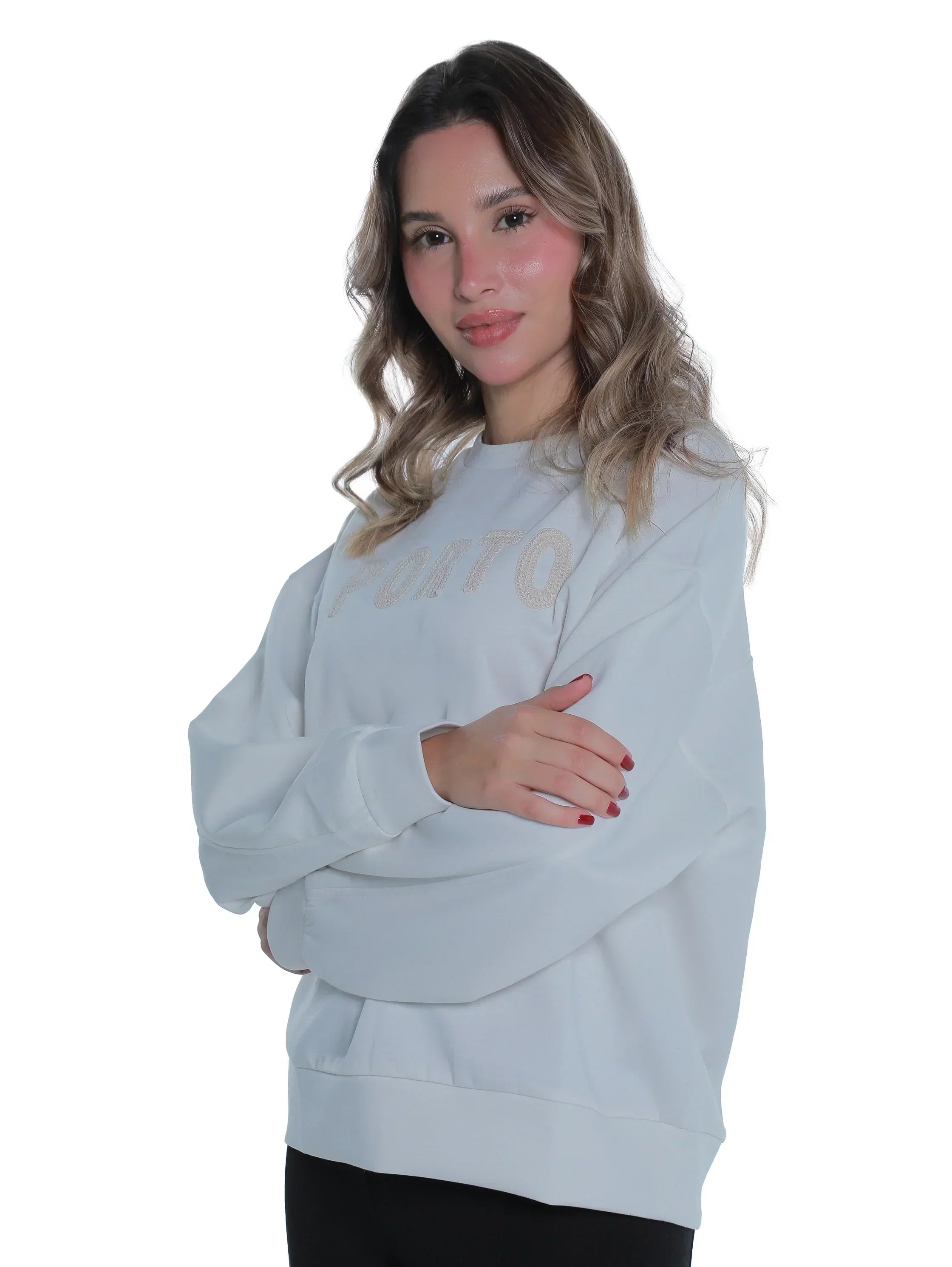 Round Neck White Sweater With "Porto" Front Design