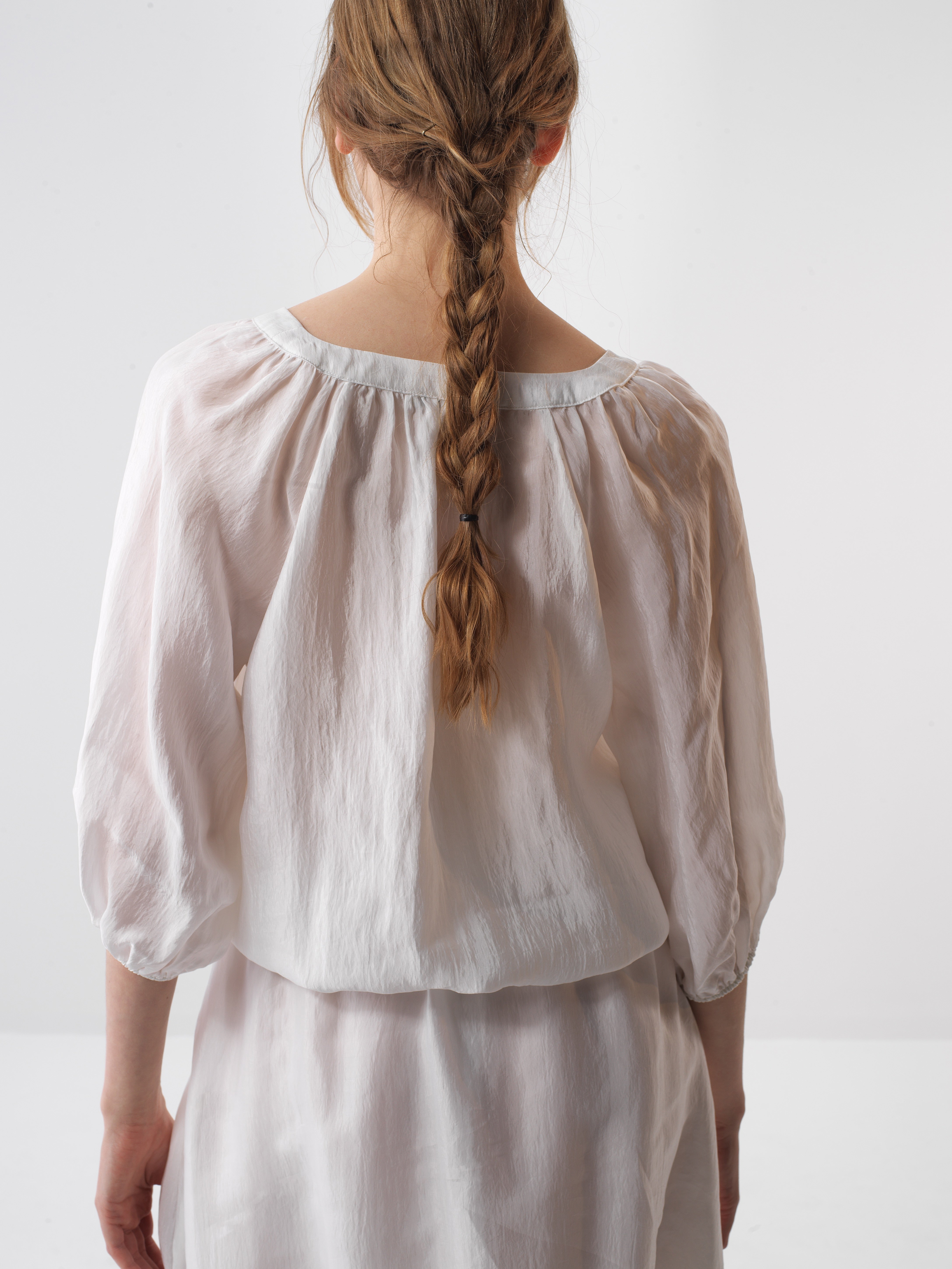 Xint White Casual T-Shirt