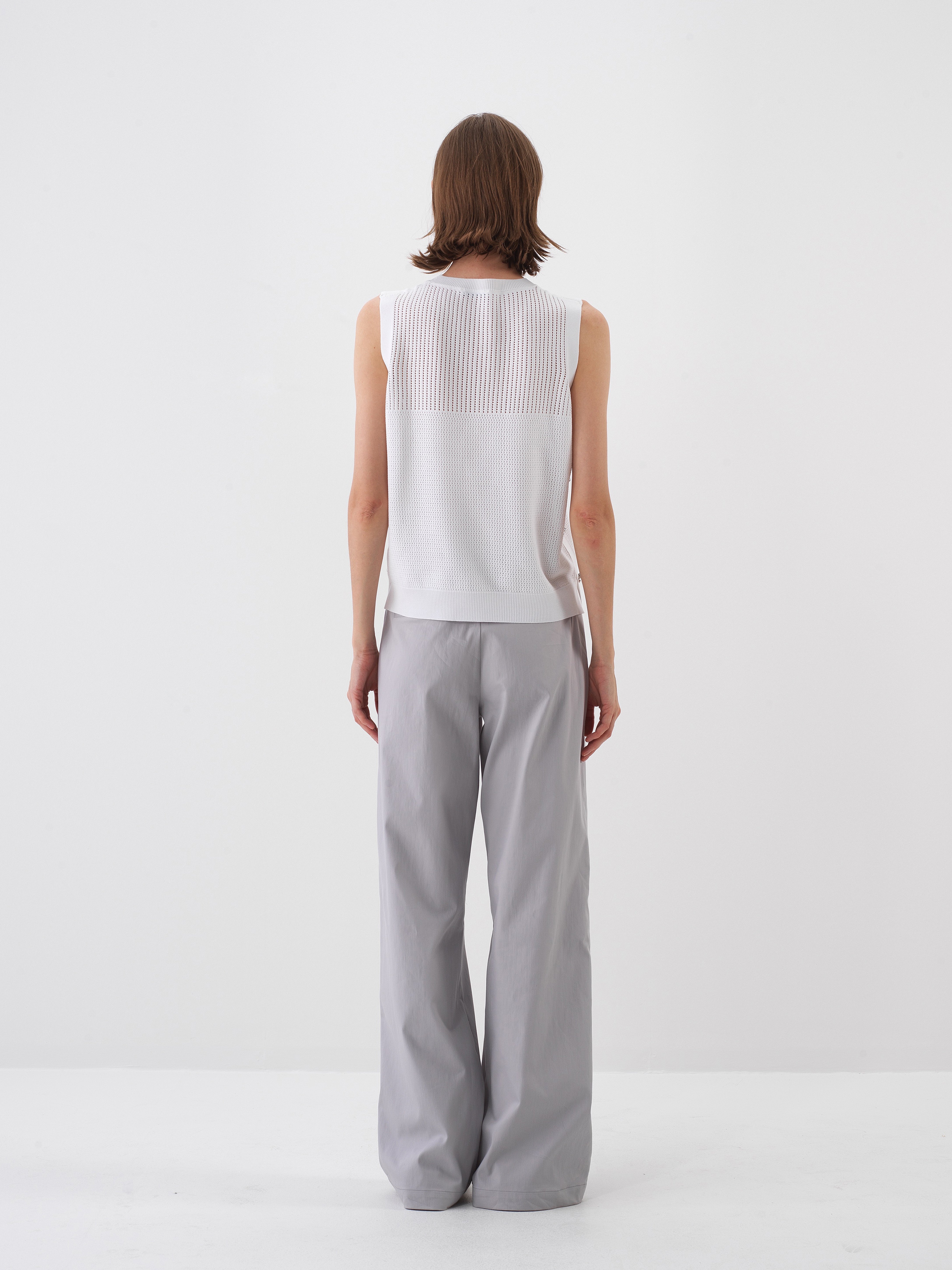 Xint White Top