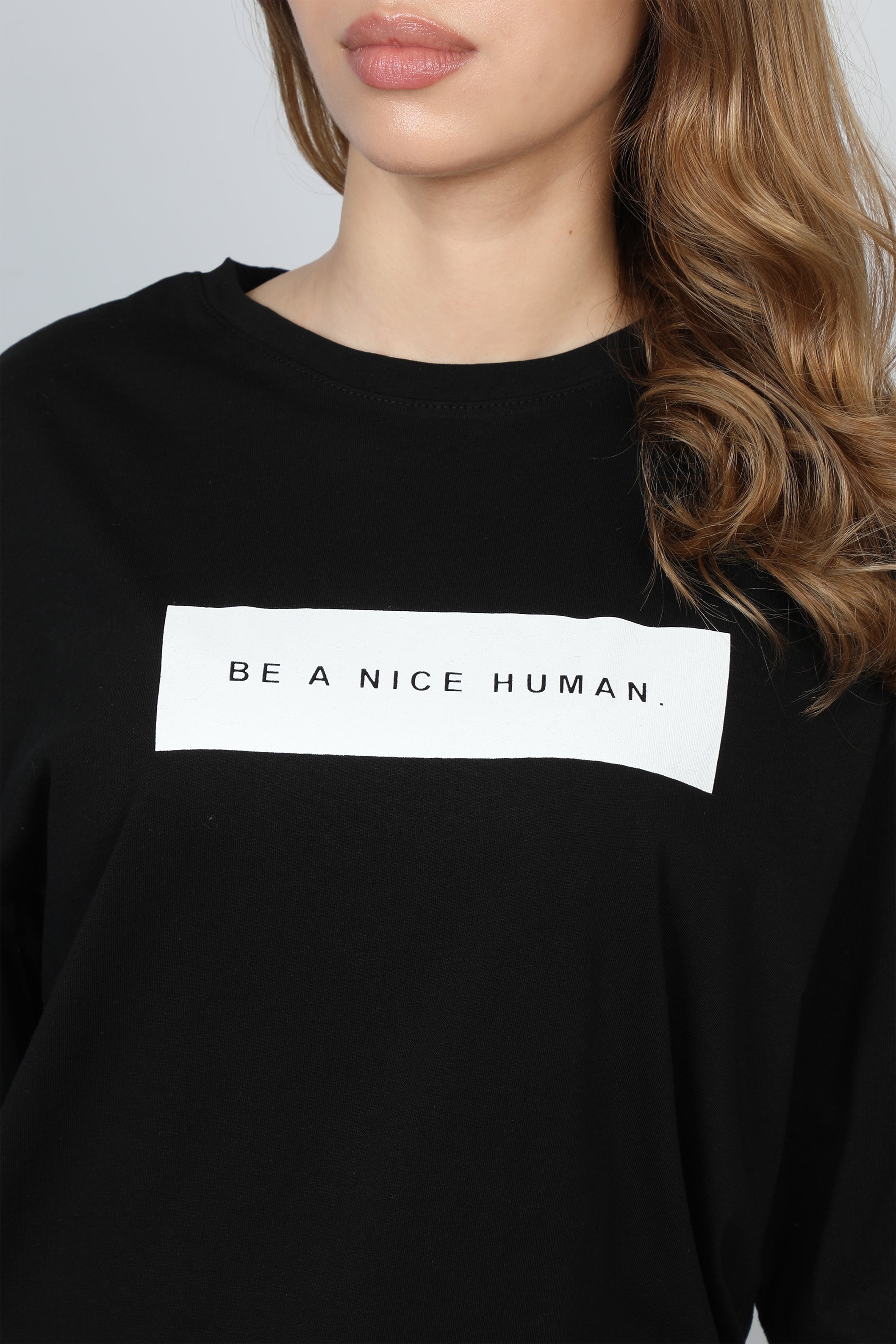 Black T-Shirt Oversize With "Be a Nice Human" Front Logo
