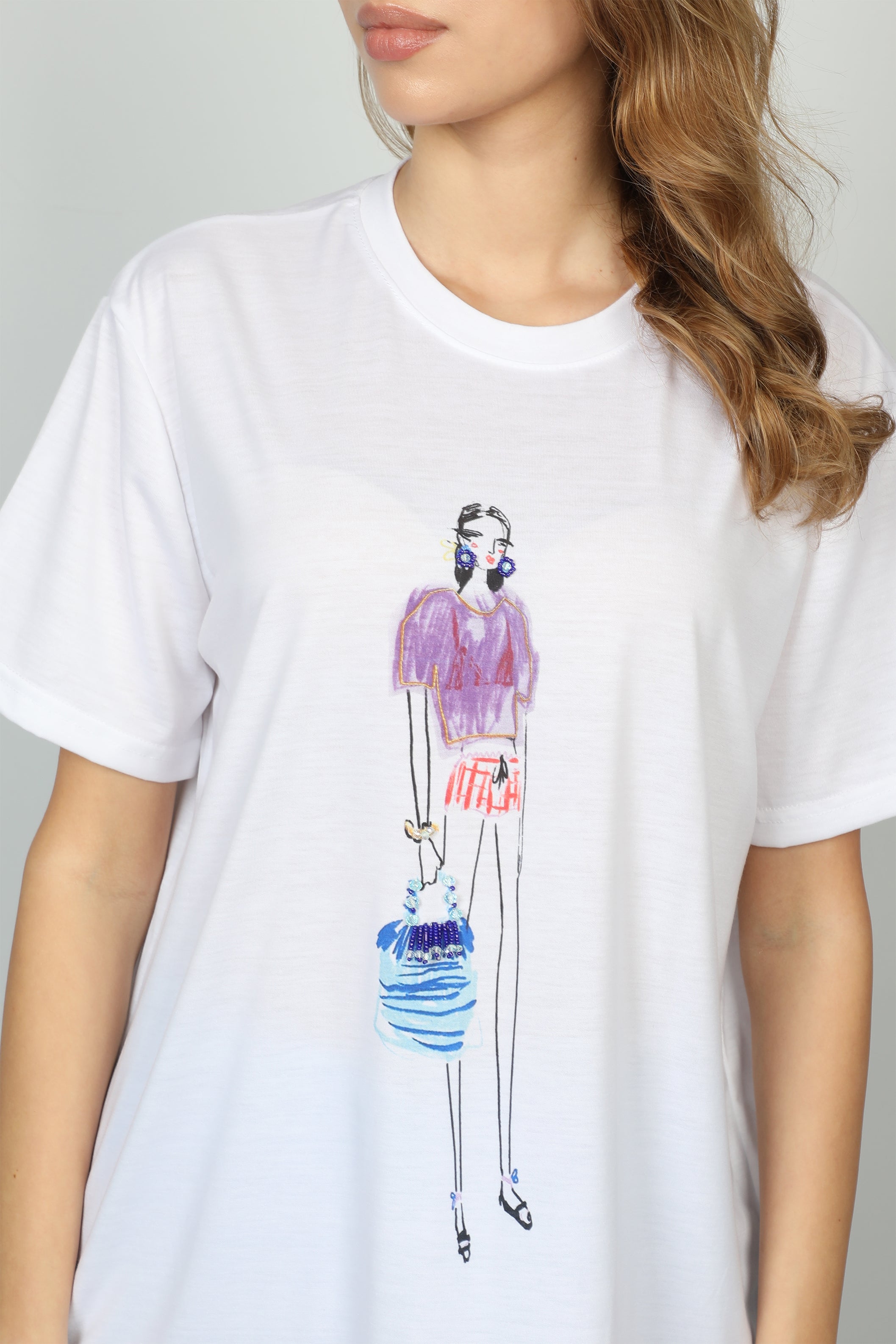 Oversized White T-shirt With Multicolored Print