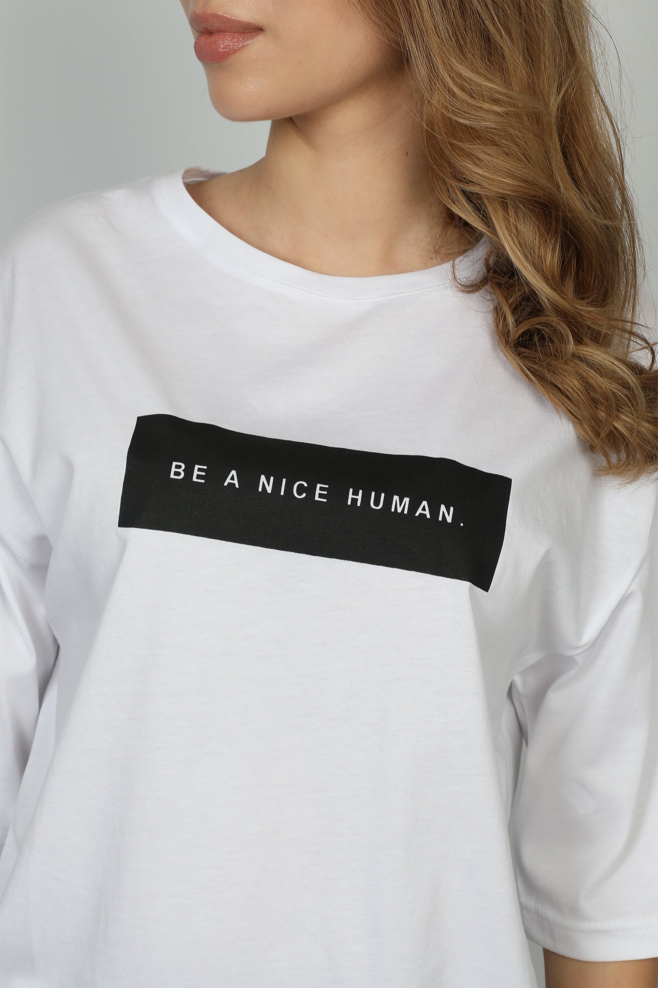 White T-Shirt Oversize With "Be a Nice Human" Front Logo
