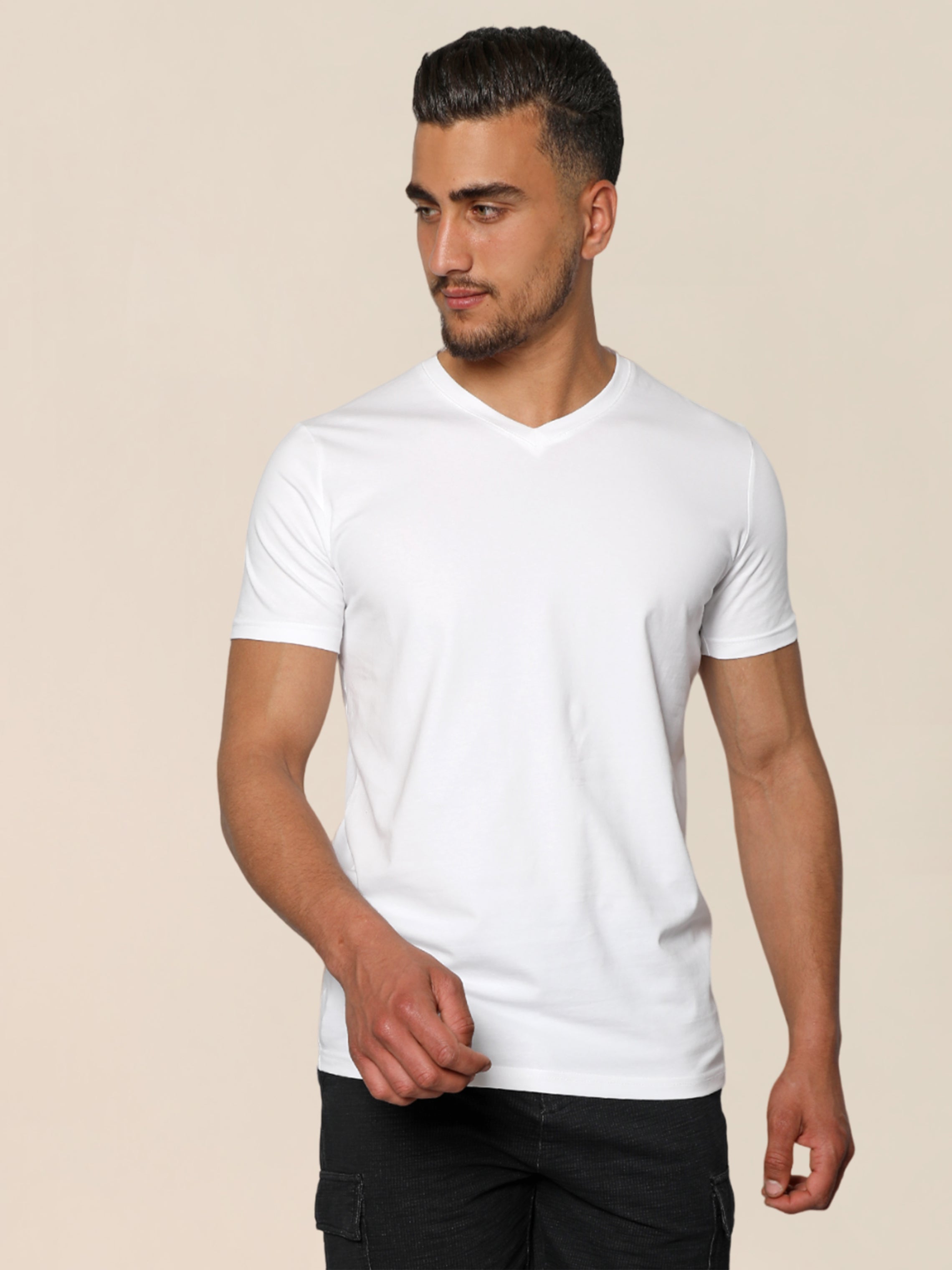 White Jack Dapper Shortsleeved Basic T-shirt With V-neck