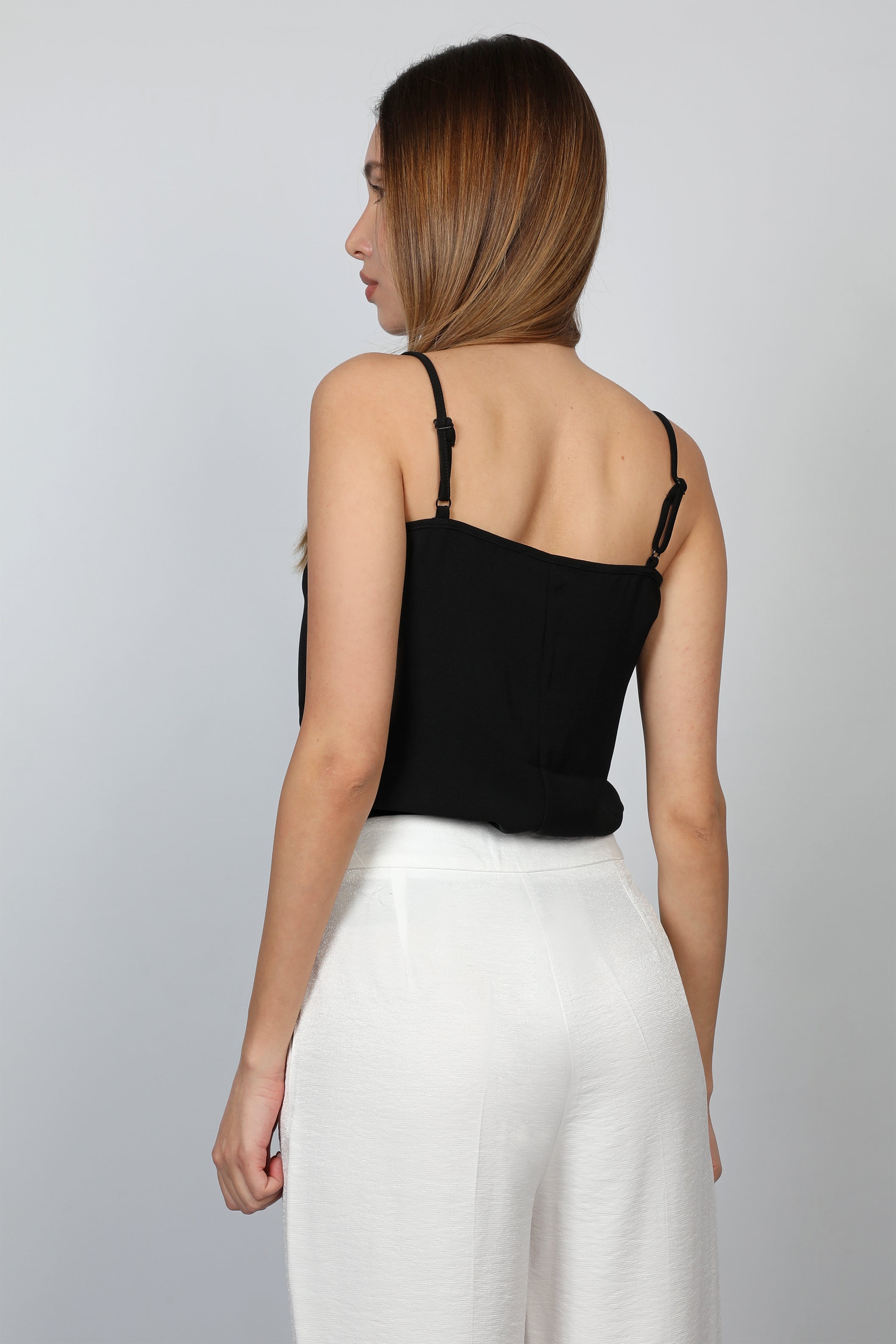 Basic Black Top with Dentelle Style