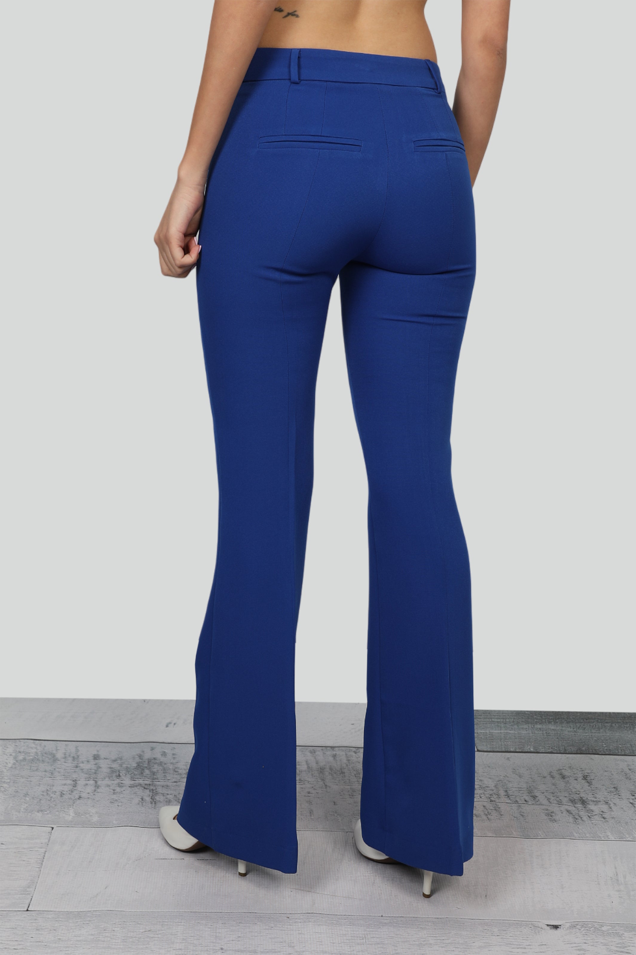 Classy Flare Blue Pants With Zipper To Close