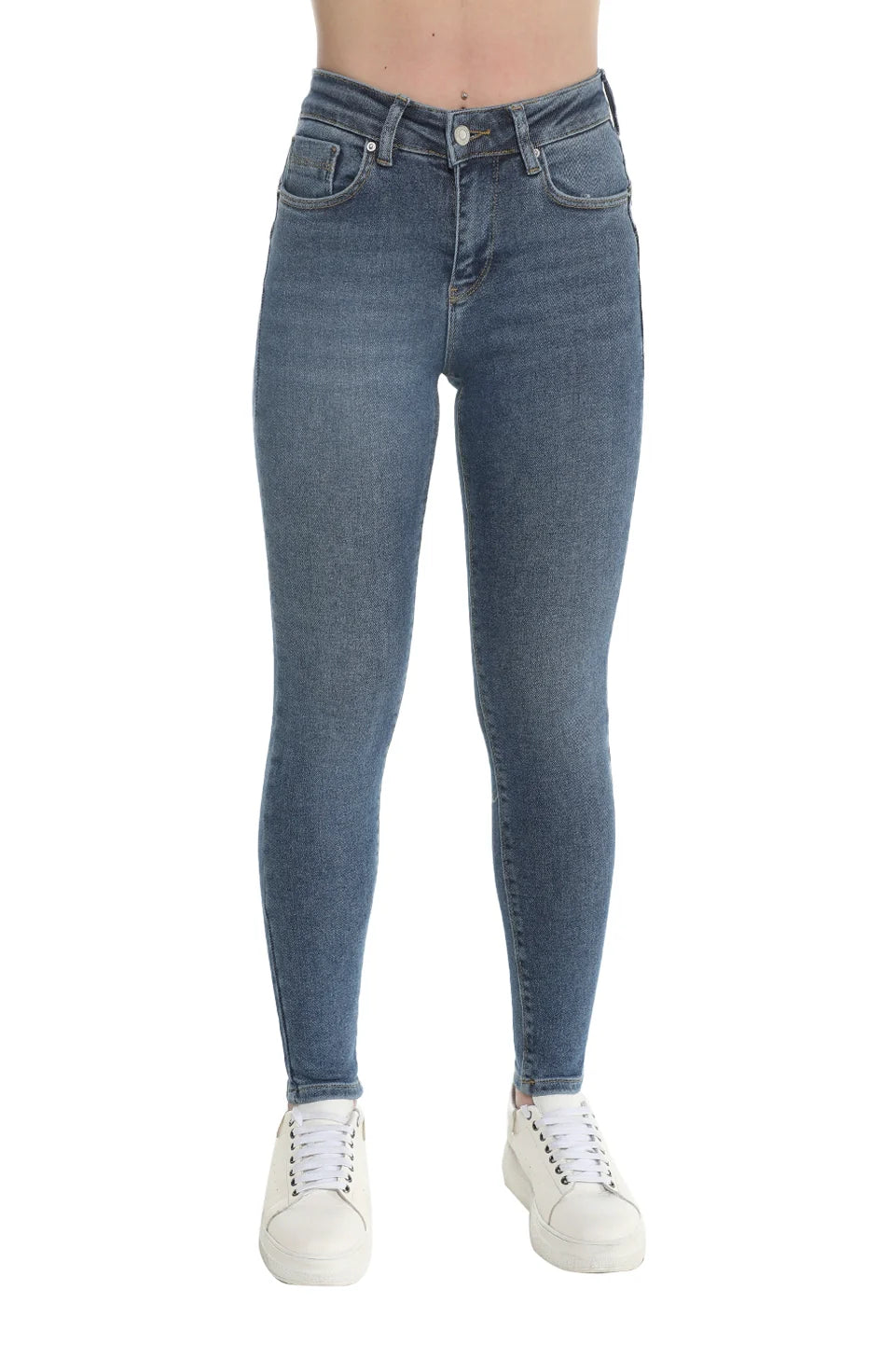 Skinny Blue Jeans With Zipper & Button To Close
