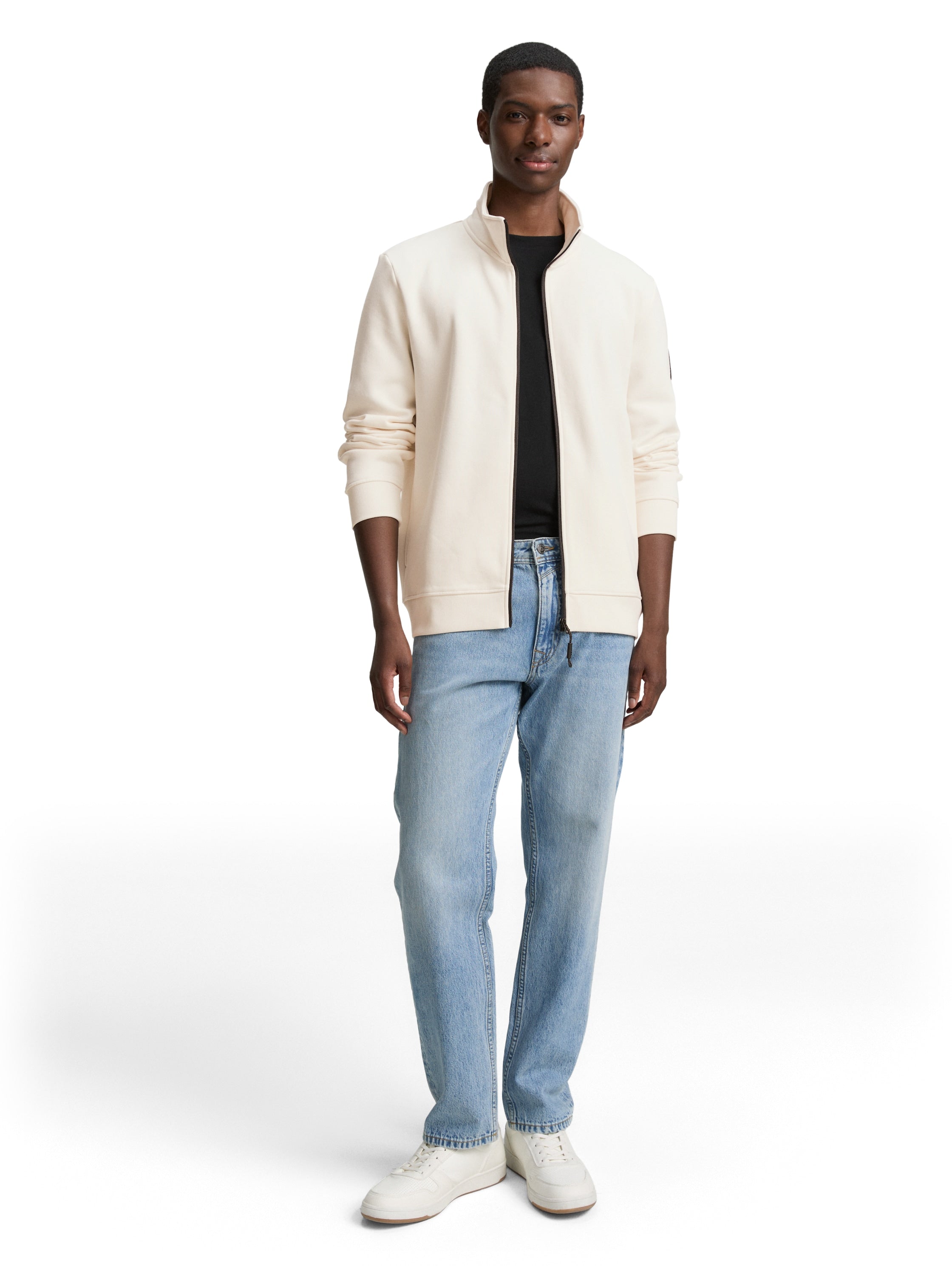 Tom Tailor Long Sleeved White Jacket With Zipper To Close