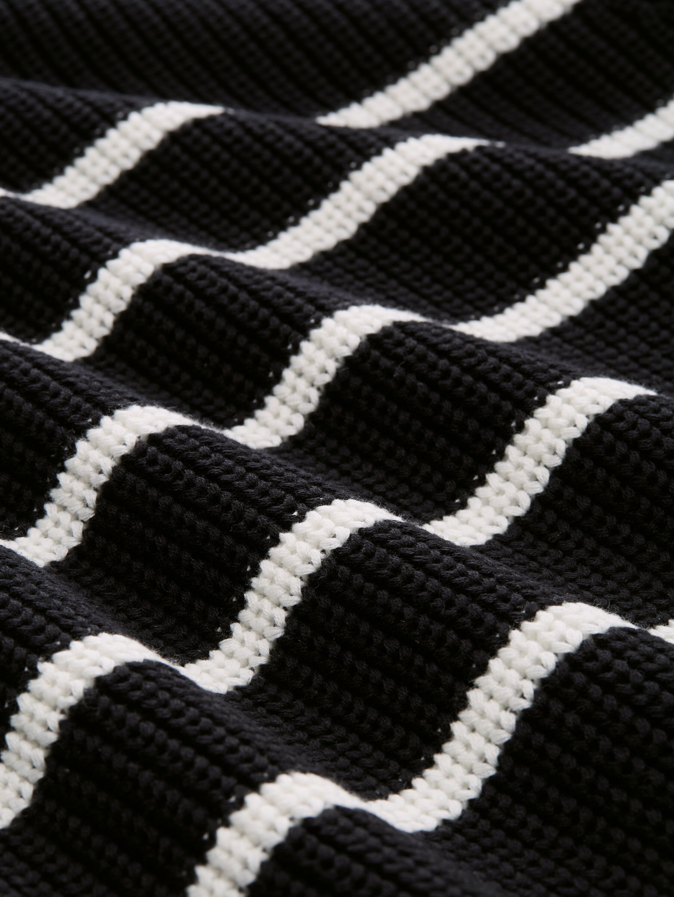 Tom Tailor Knitted Black Stripe Pullover With Slight Ballons Sleeves