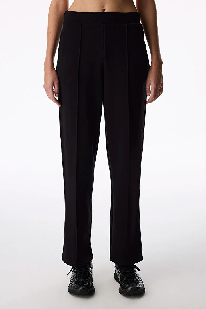 Penti Black Silky Touch Tapered Legging
