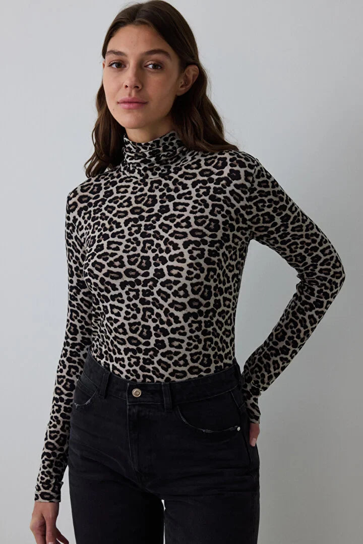 Penti Leopard Patterned Half Turtleneck Slim Fit Top