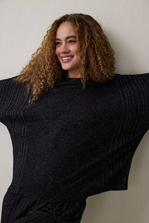 Penti Black Dark Sky Crew Neck Long Sleeve Pajama Set