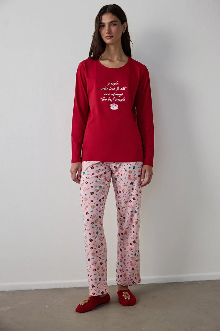 Penti Red Joyous Time New Year's Themed Crew Neck Long Sleeve Pajama Set