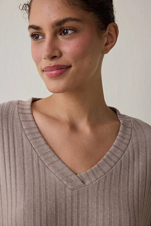 Penti Latte Mocha Soft V-Neck Long Sleeve Pajama Set