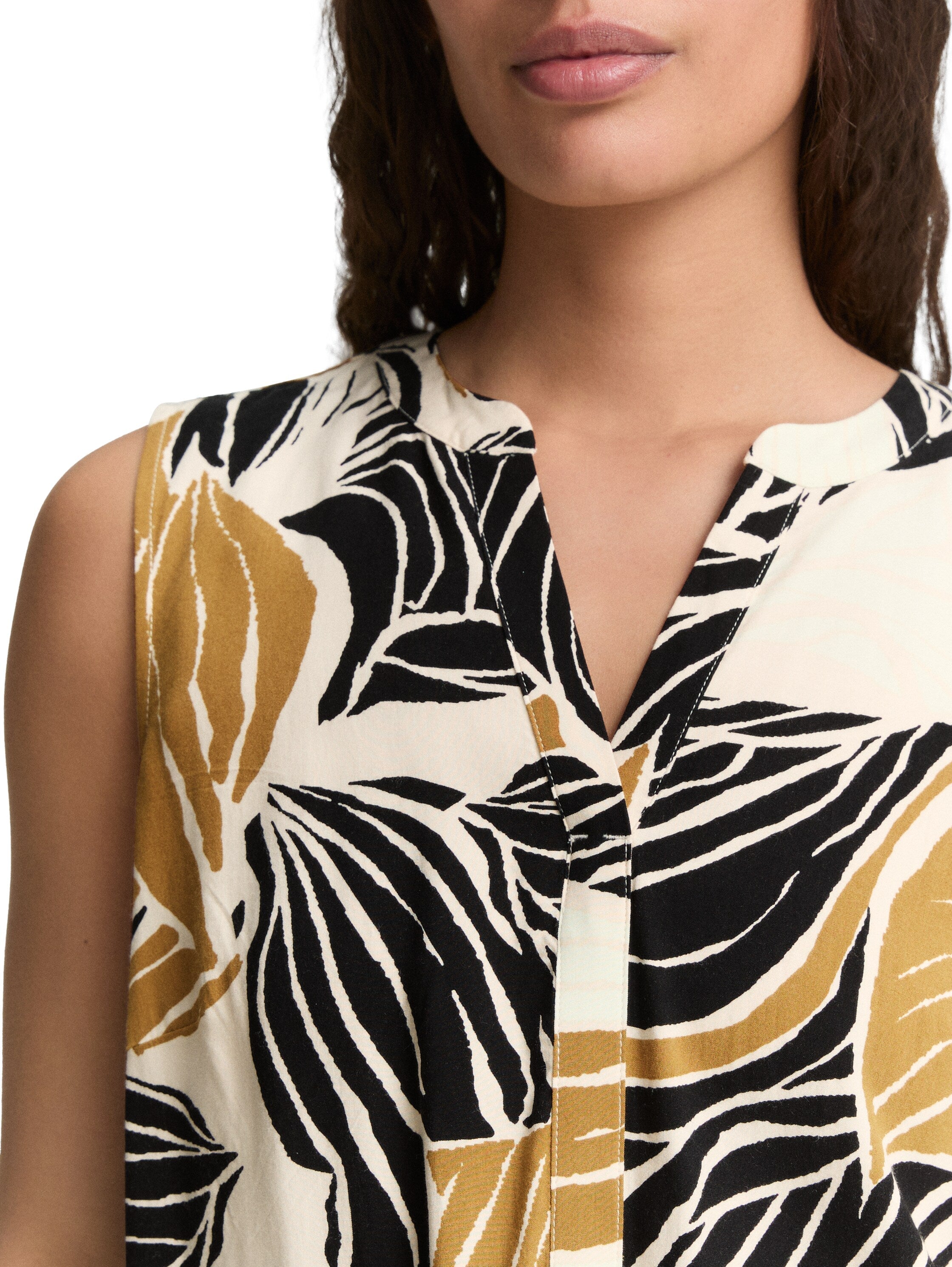 Tom Tailor Neutral Shirt With Leaves Design