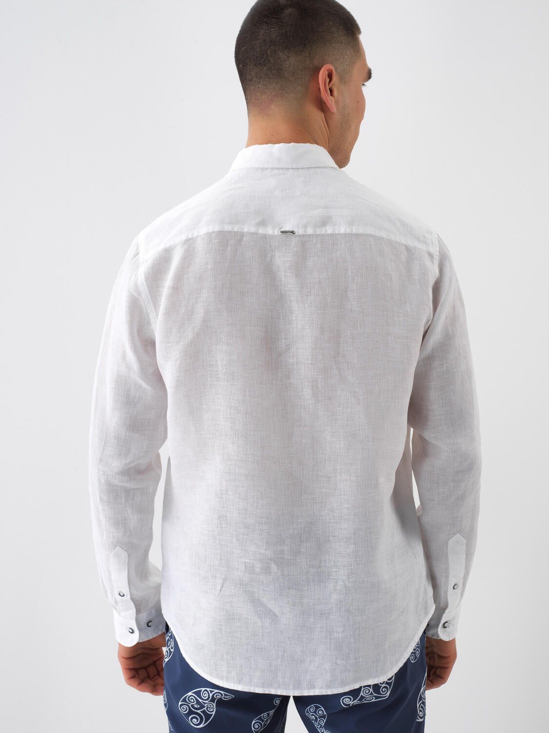 Xint White Regular Fit Linen Long Sleeved Shirt