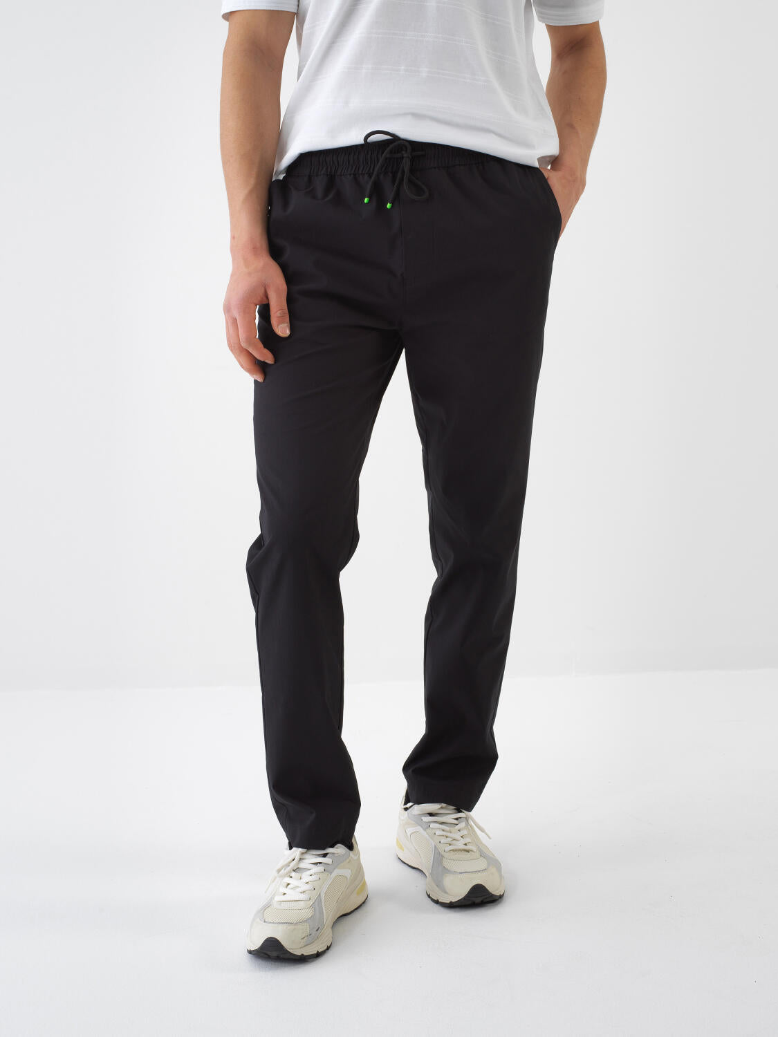 Xint Slim Fit Cotton Black Jogger Pant