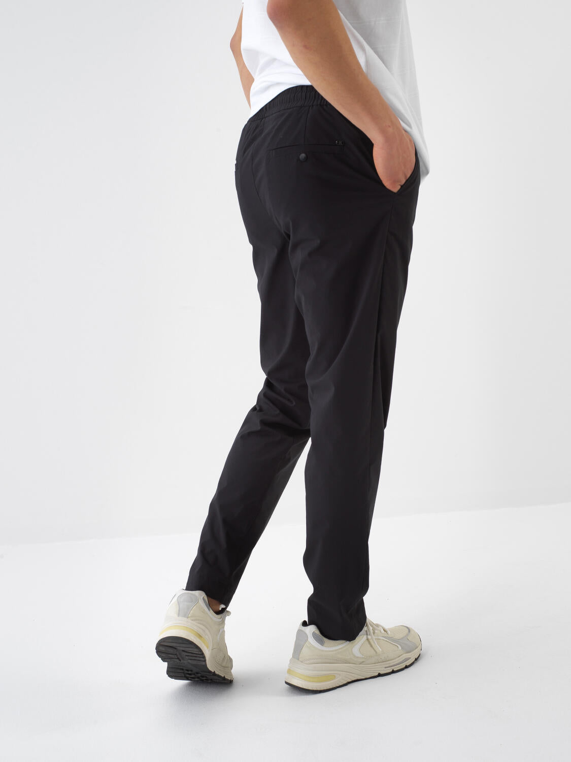 Xint Slim Fit Cotton Black Jogger Pant