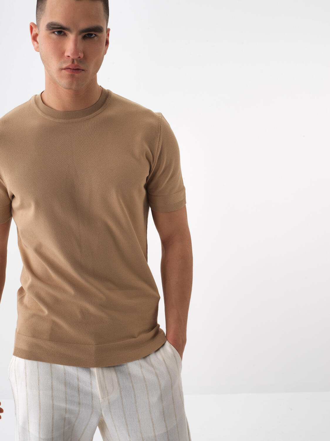 Xint Regular Fit Camel Round Neck T-shirt