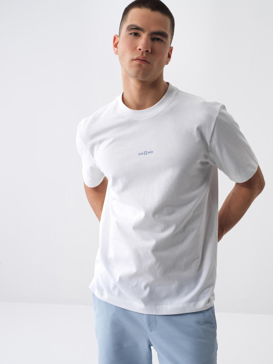 Xint White Regular Fit T-shirt With Back Design
