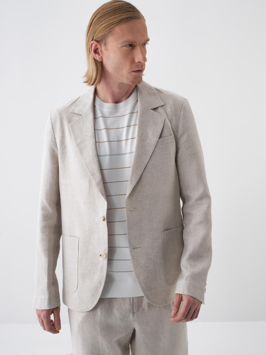 Xint Beige Linen Blazer With Chest Pocket
