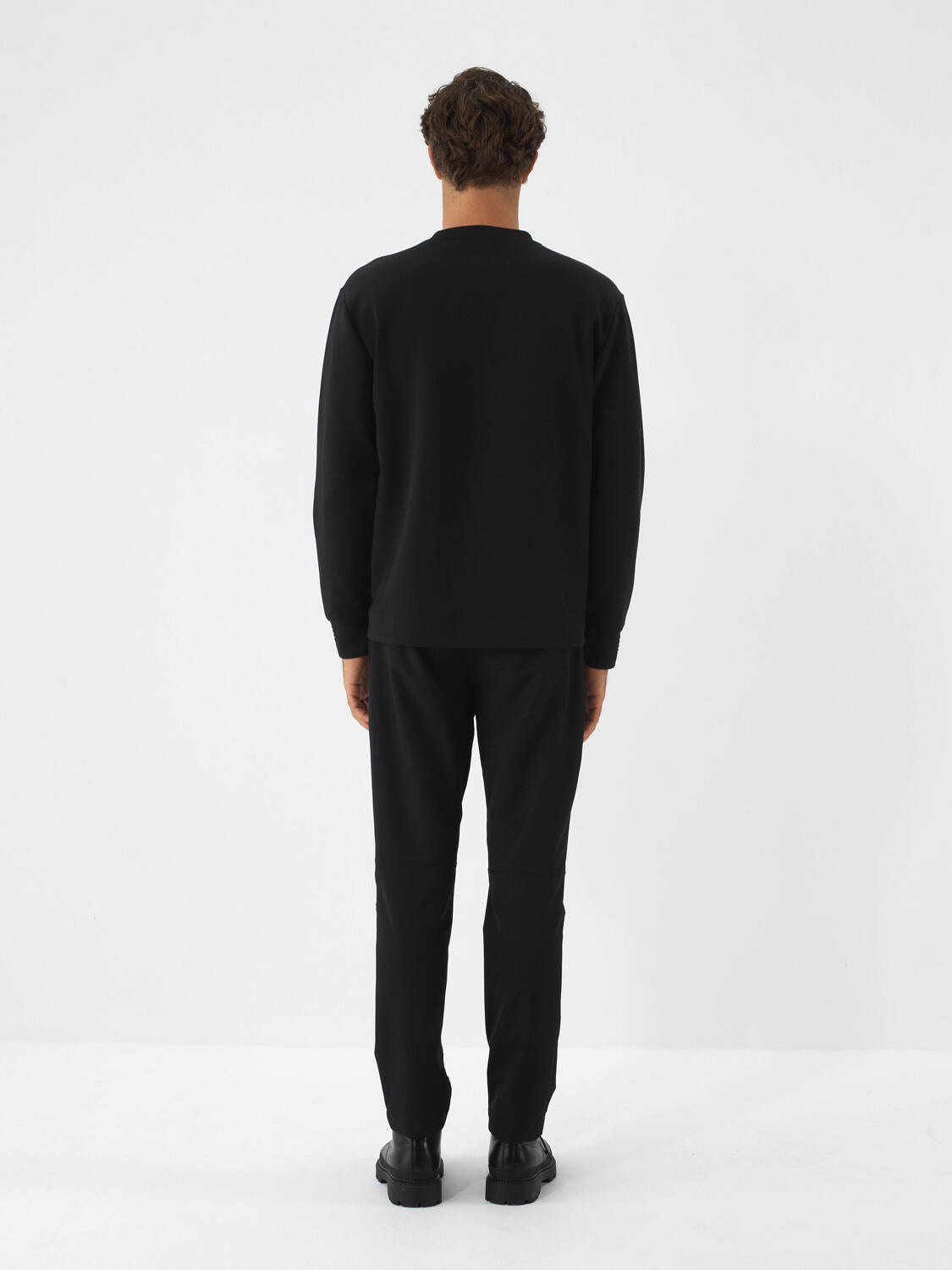 Xint Black Flexible Textured Regular Fit Jogger Pants